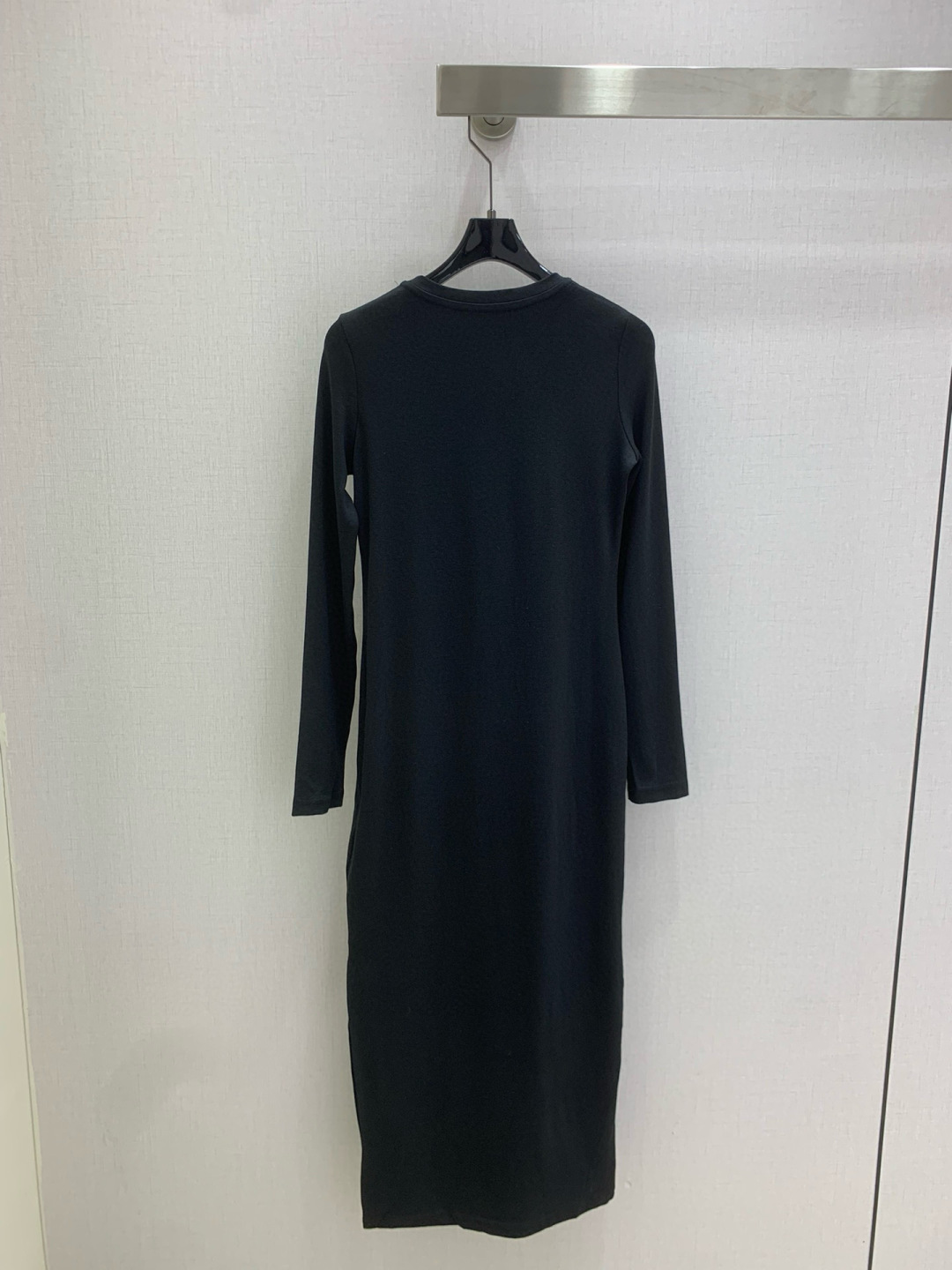 LV 루이비통 자수 트임 원피스 의류