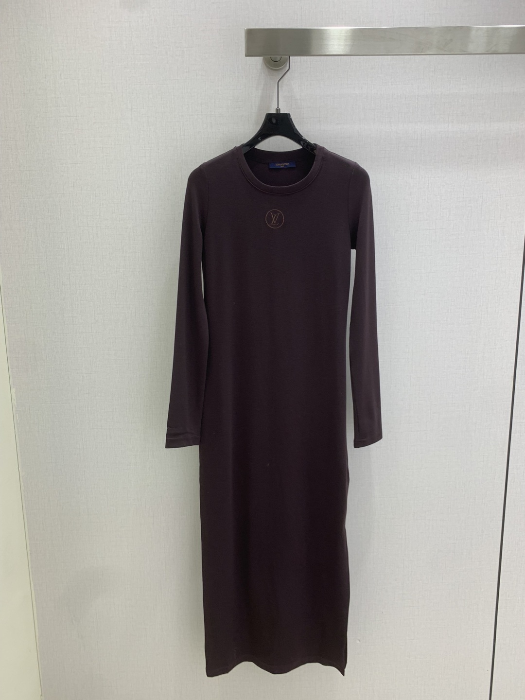 LV 루이비통 자수 트임 원피스 의류
