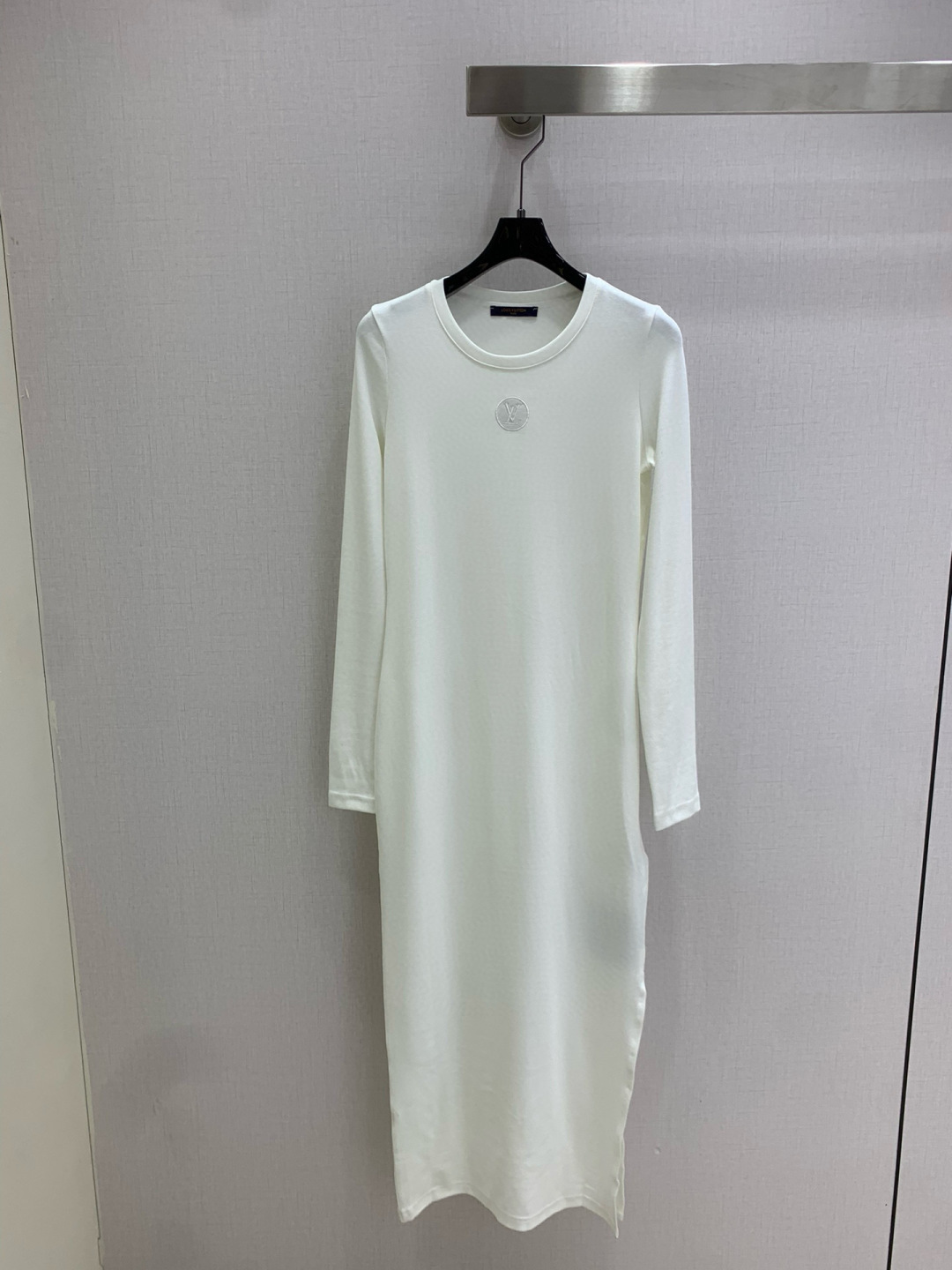 LV 루이비통 자수 트임 원피스 의류