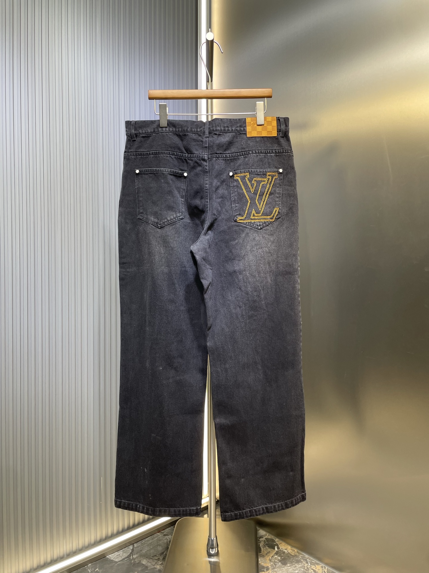 LV 루이비통 스케이트보드 스트레이트 진 청바지 팬츠 의류