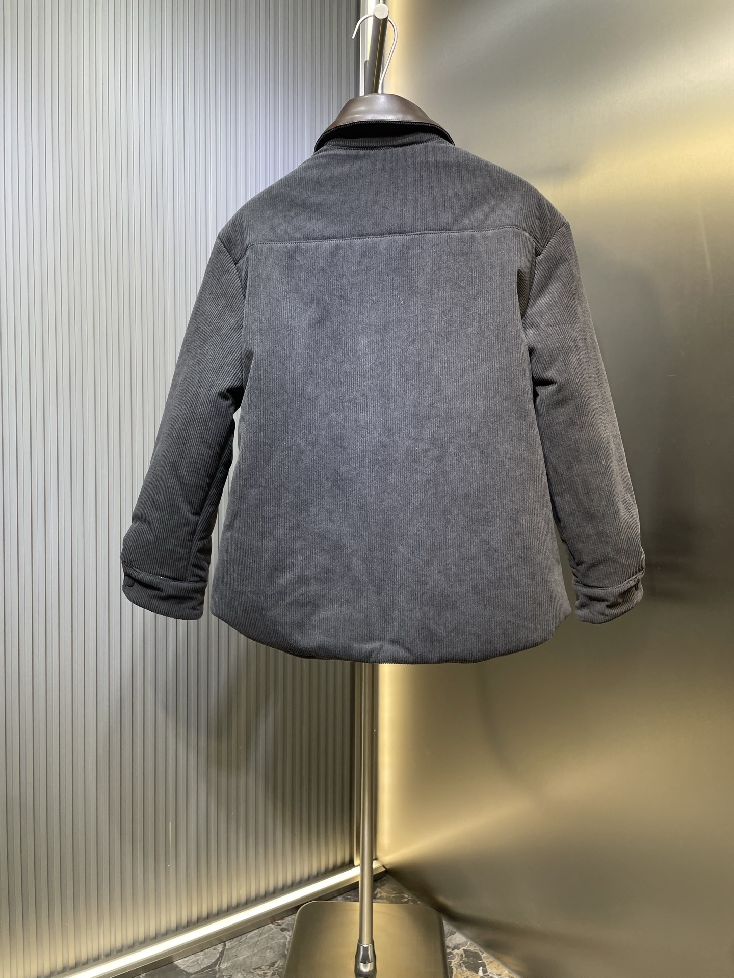 miumiu 미우미우 셔츠형 패딩 자켓 재킷 의류