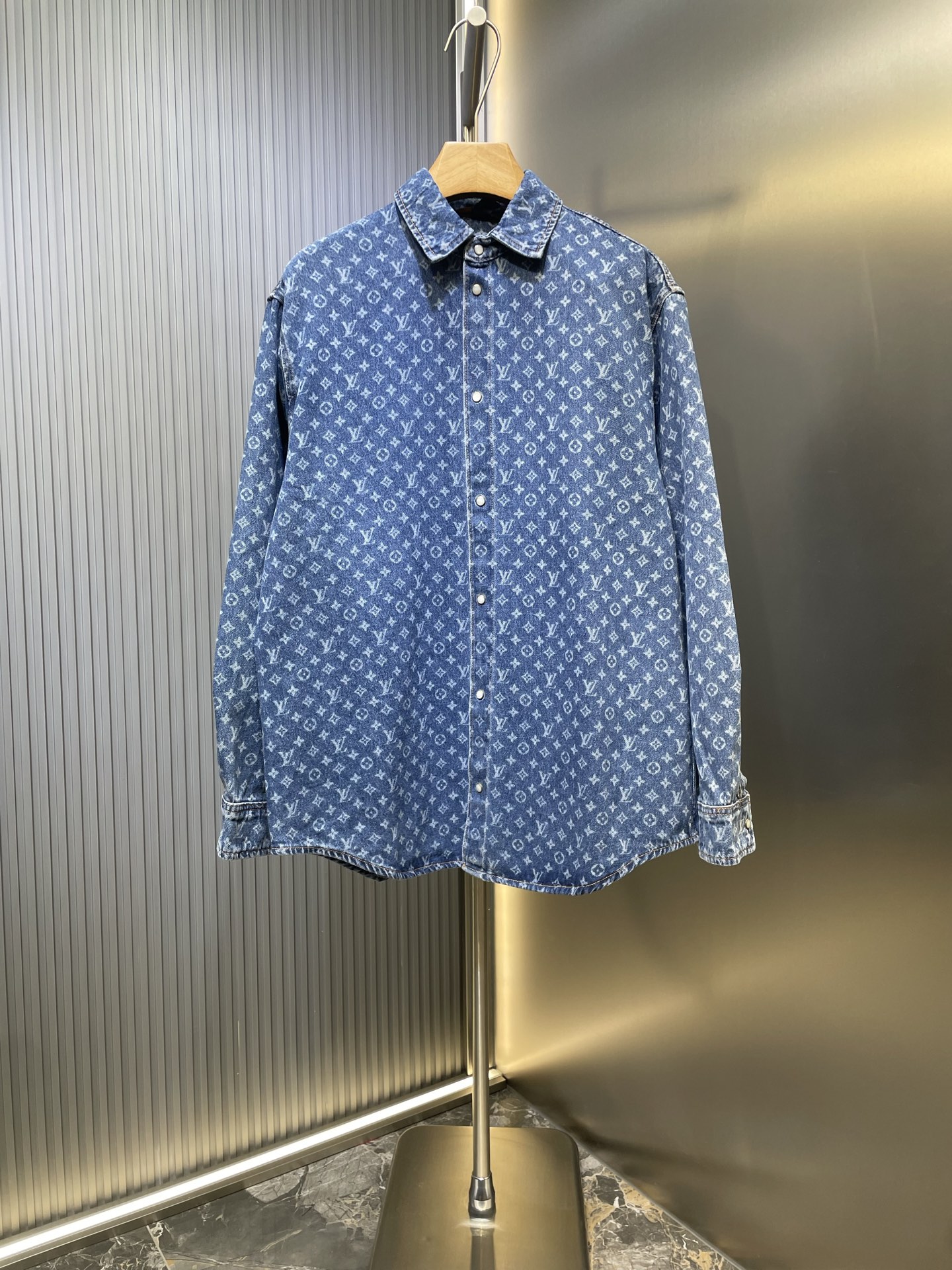 LOUIS VUITTON LV 루이비통 올오버 모노그램 데님 셔츠 자켓 의류