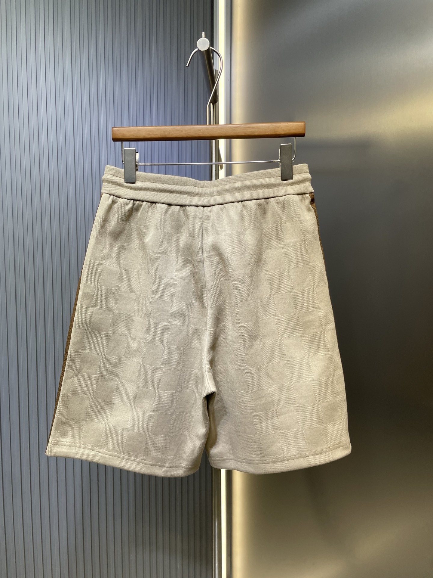 Louis Vuitton LV 루이비통 체커보드 패턴 포인트 숏팬츠 반바지 의류