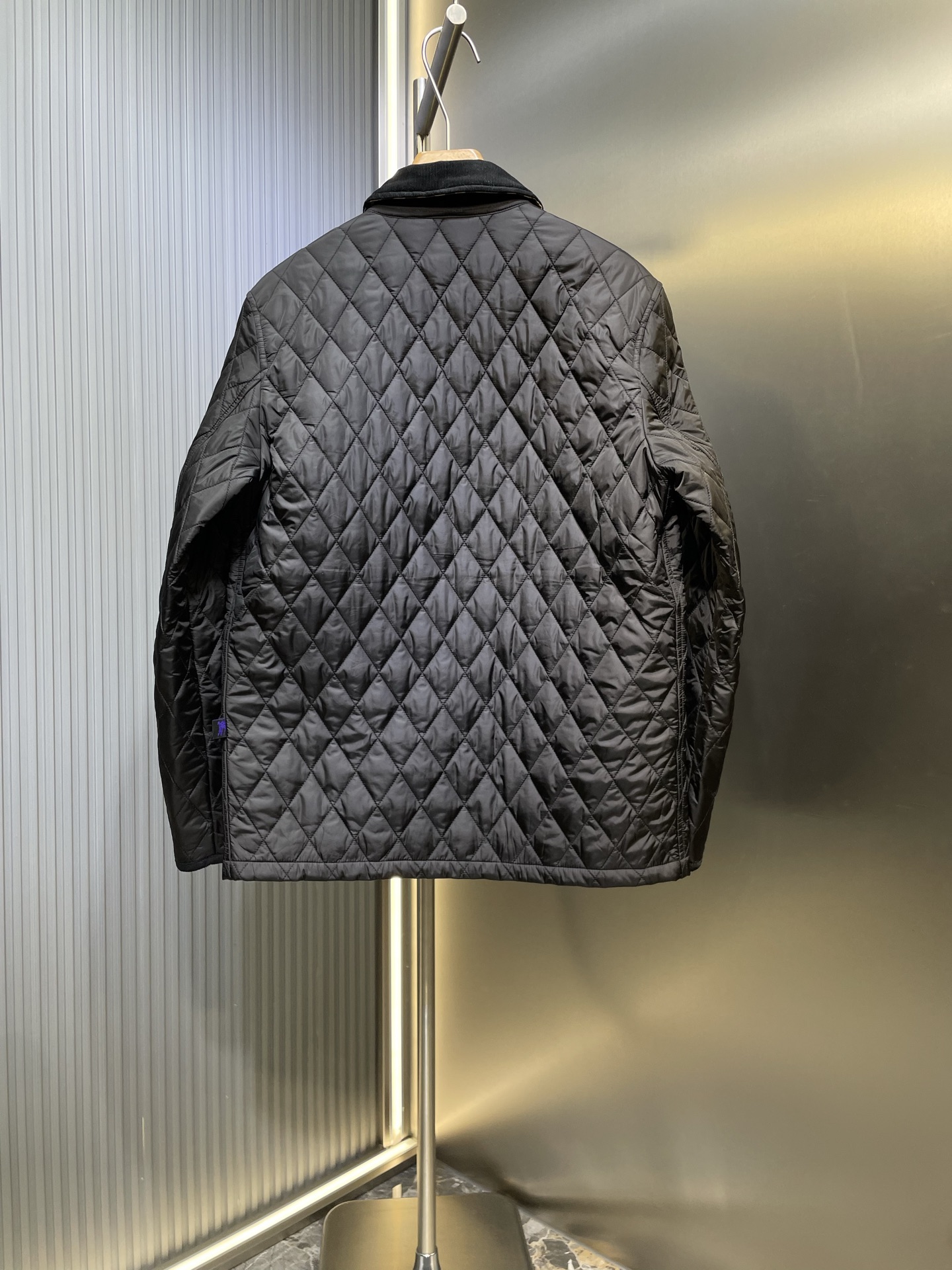 Burberry 버버리 체크 퀄팅 카라 패딩 점퍼 자켓 의류