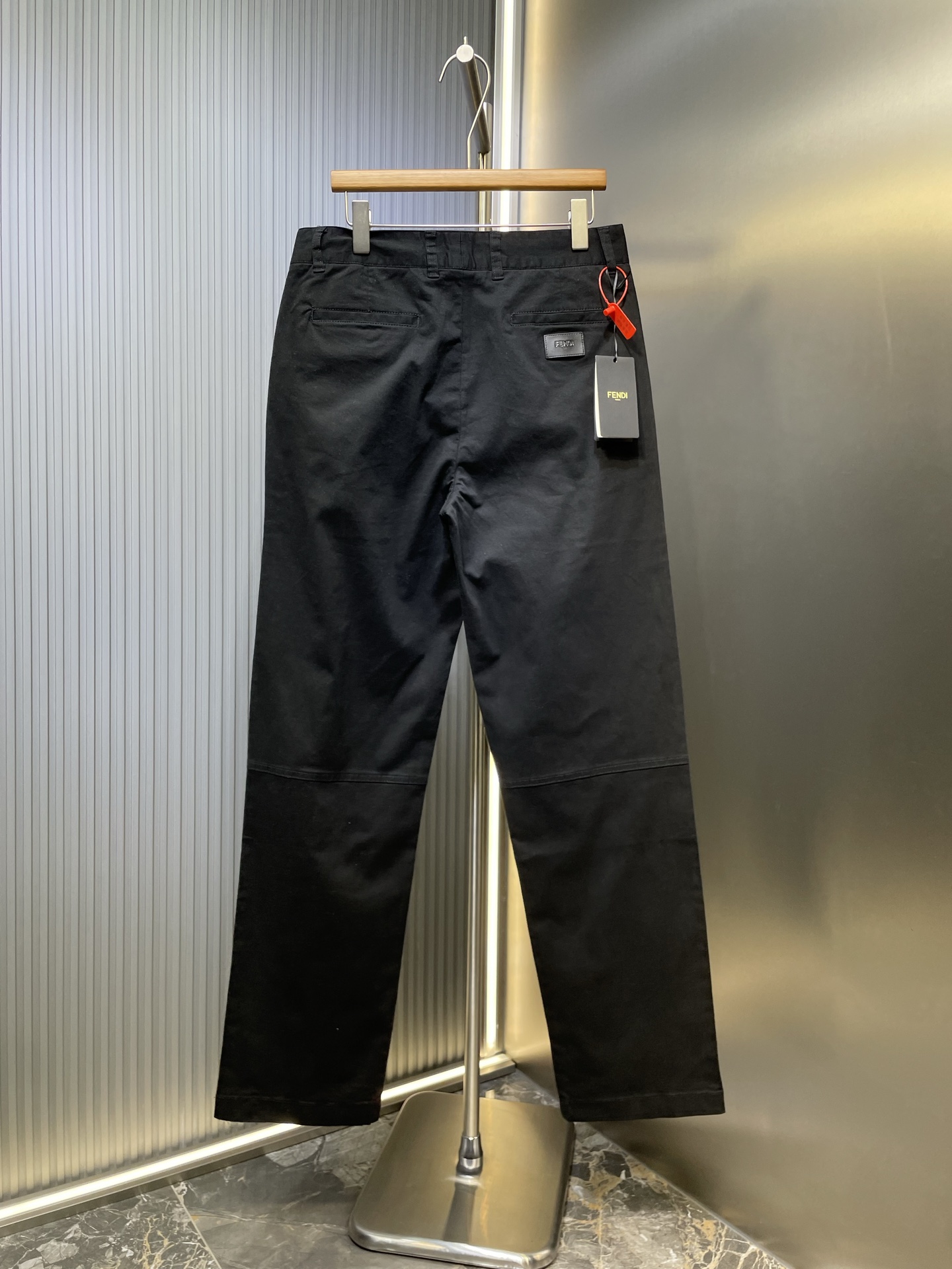 Prada 프라다 삼각 로고 포인트 슬랙스 팬츠 바지 의류