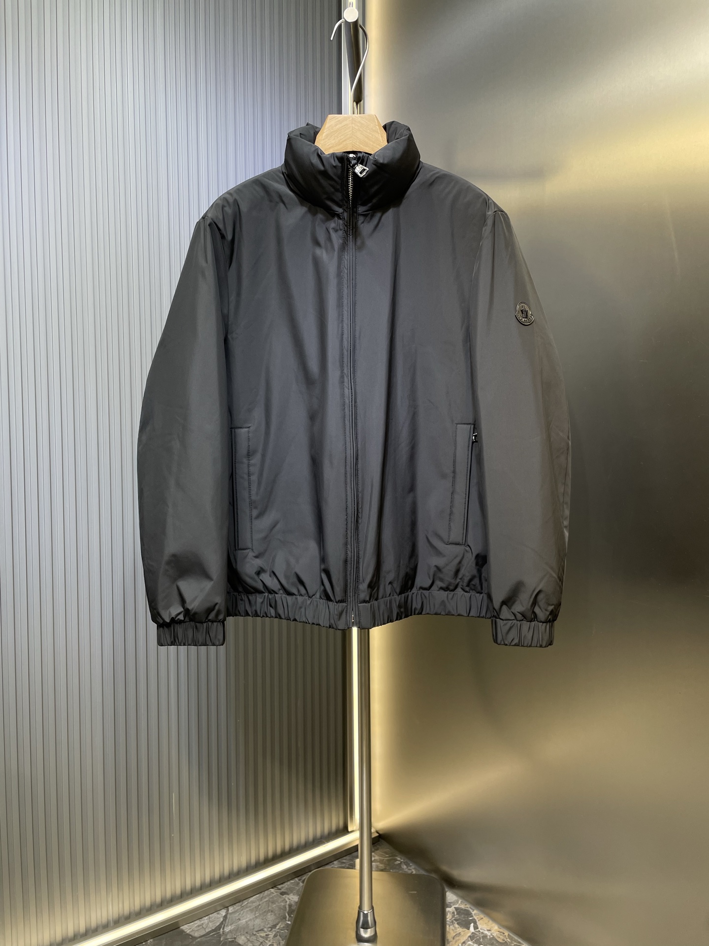 Moncler 몽클레르 몽클레어 남성용 패딩 자켓 점퍼 의류