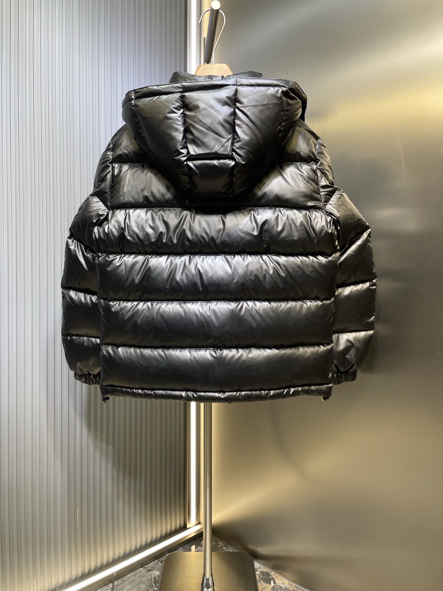 PRADA 프라다 다운 패딩 자켓 의류