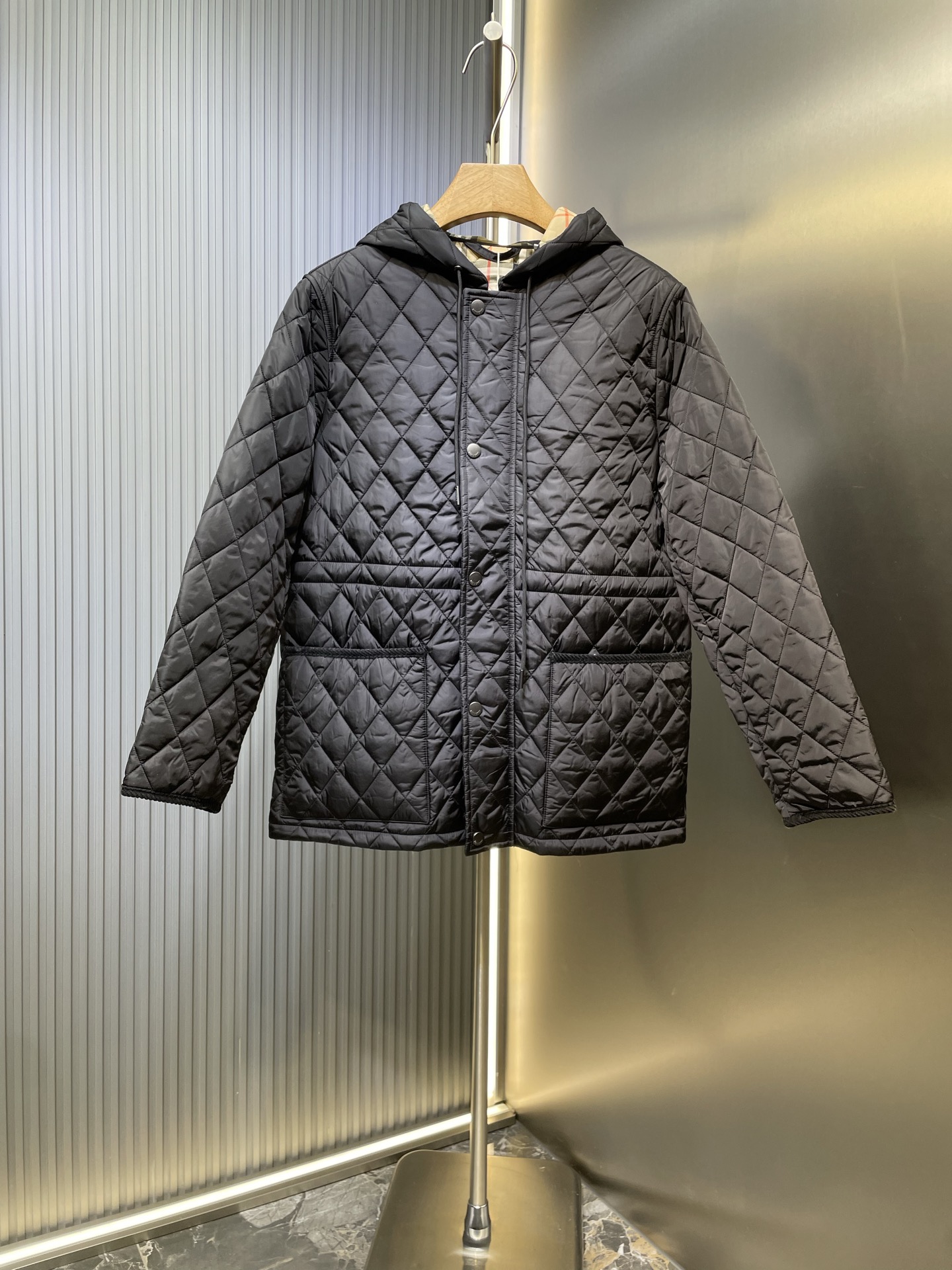 Burberry 버버리 후드 패딩 자켓 재킷 의류