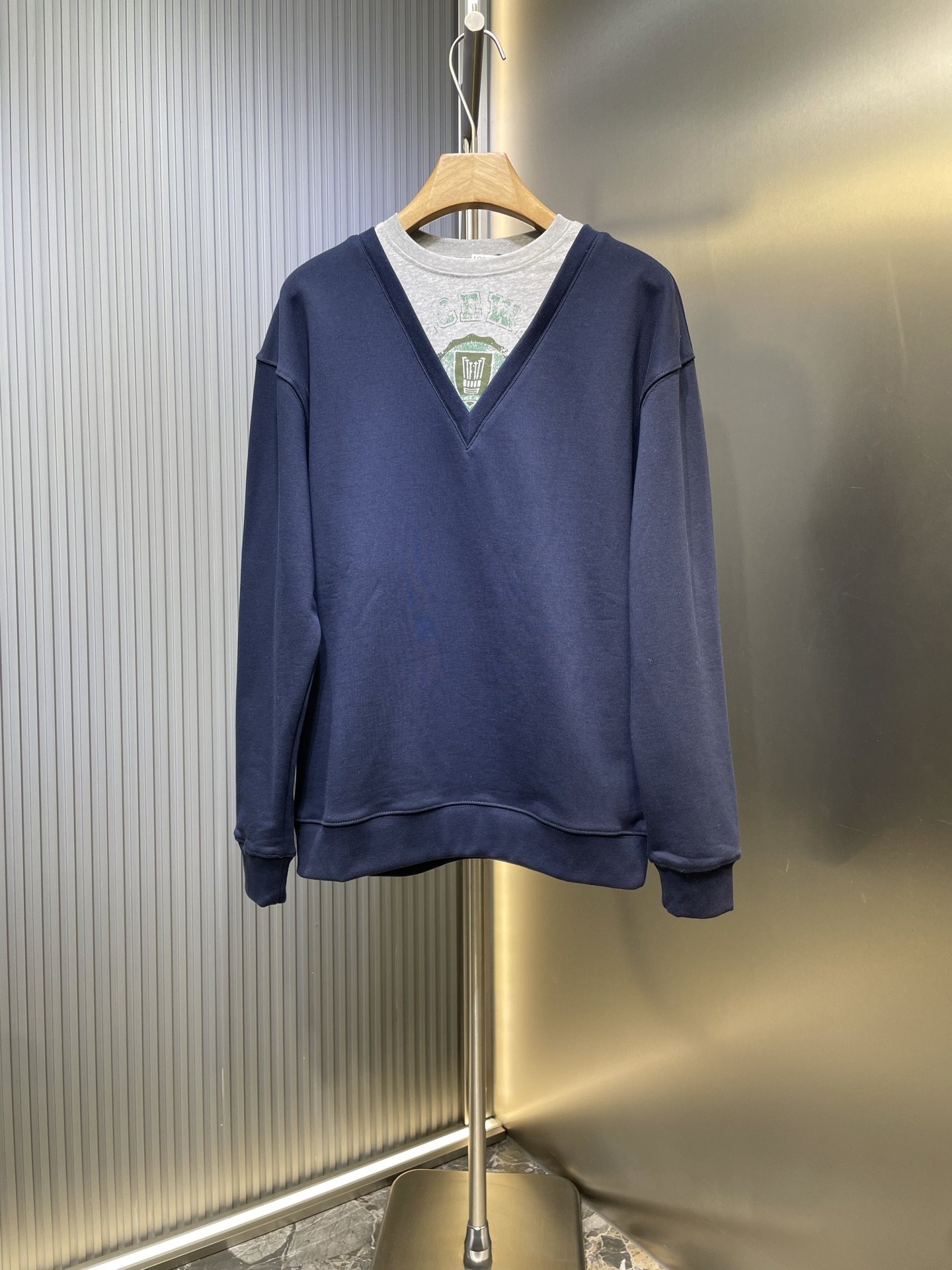 Loewe 로에베 레이어드 V넥 긴팔 스웨트 의류