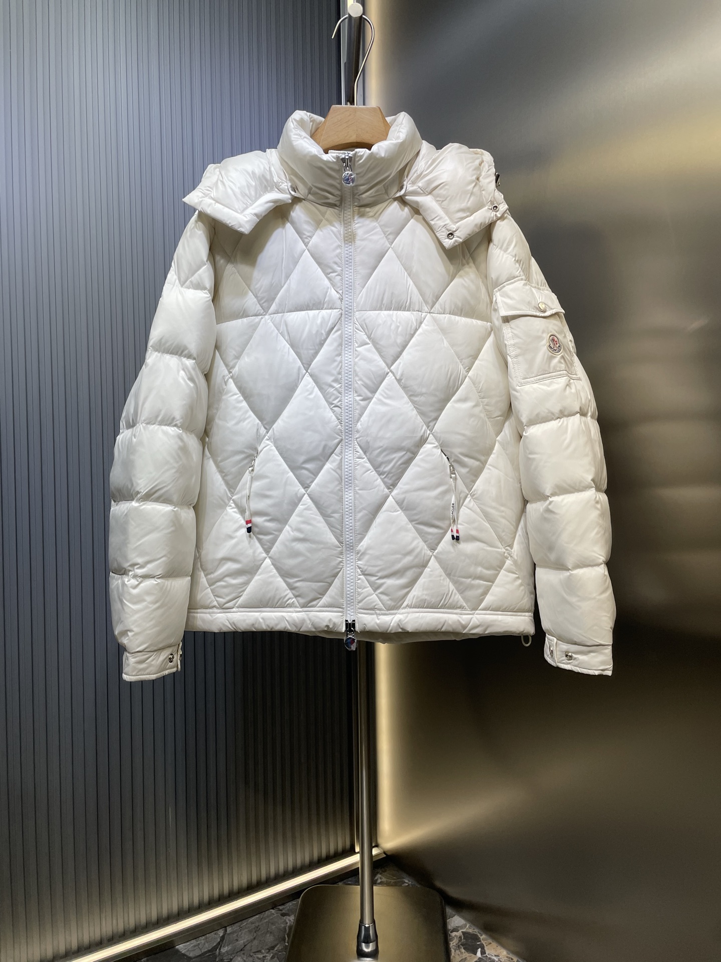 Moncler 몽클레어 몽클레르 패딩 점퍼 자켓 재킷 의류