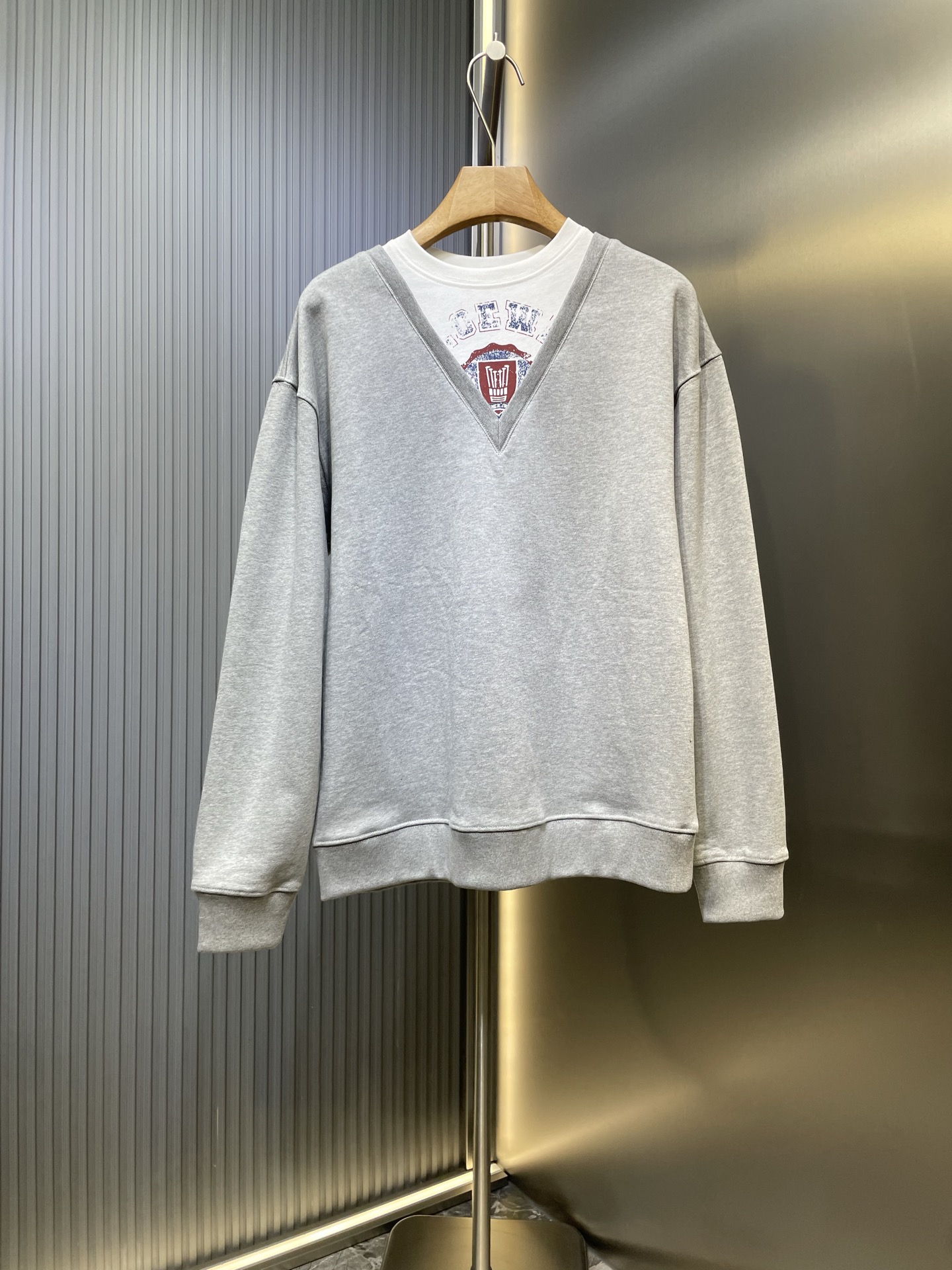 Loewe 로에베 레이어드 V넥 긴팔 스웨트 의류