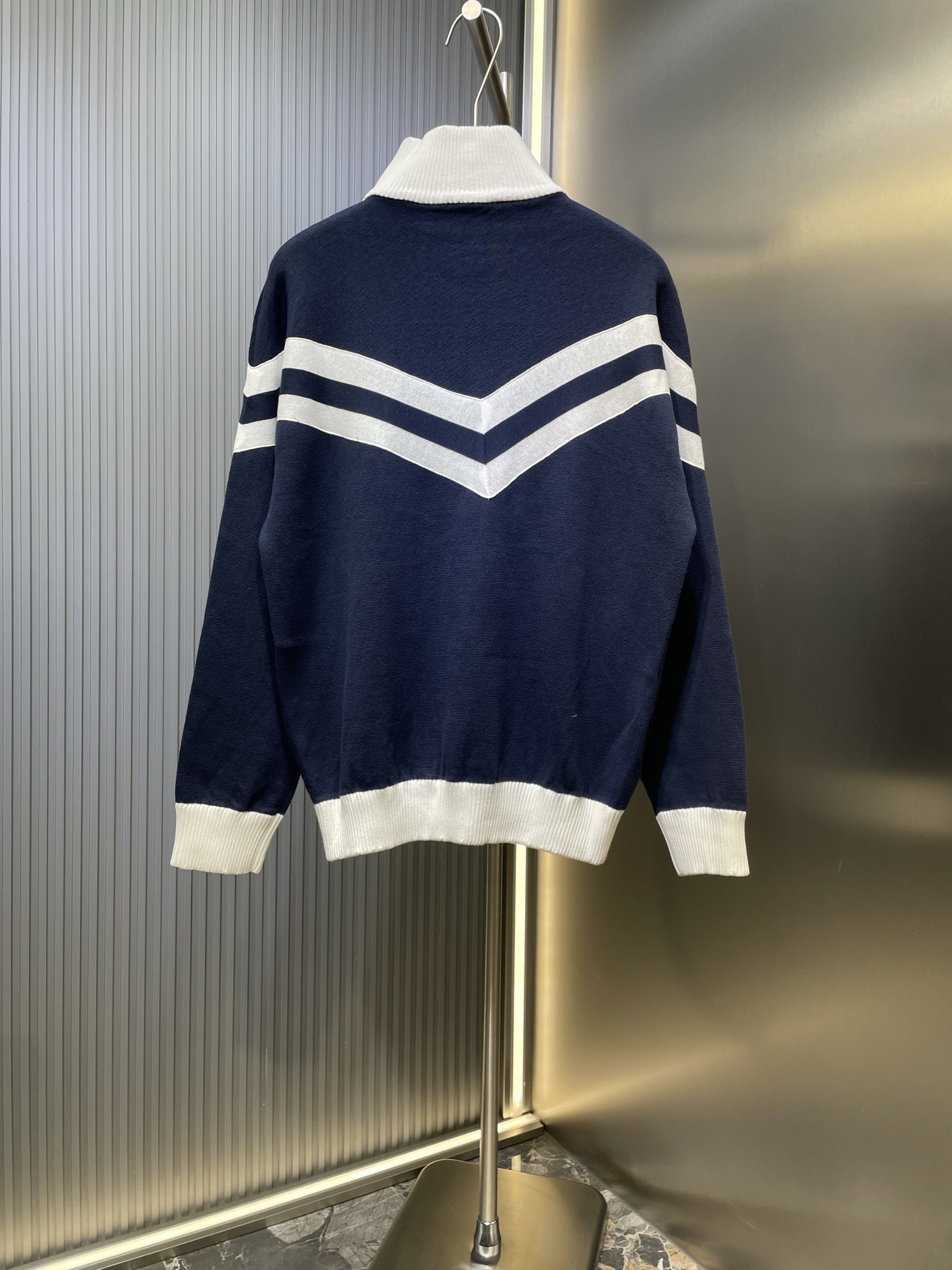 LV 루이비통 자수 지퍼 집업 니트 재킷 자켓 의류