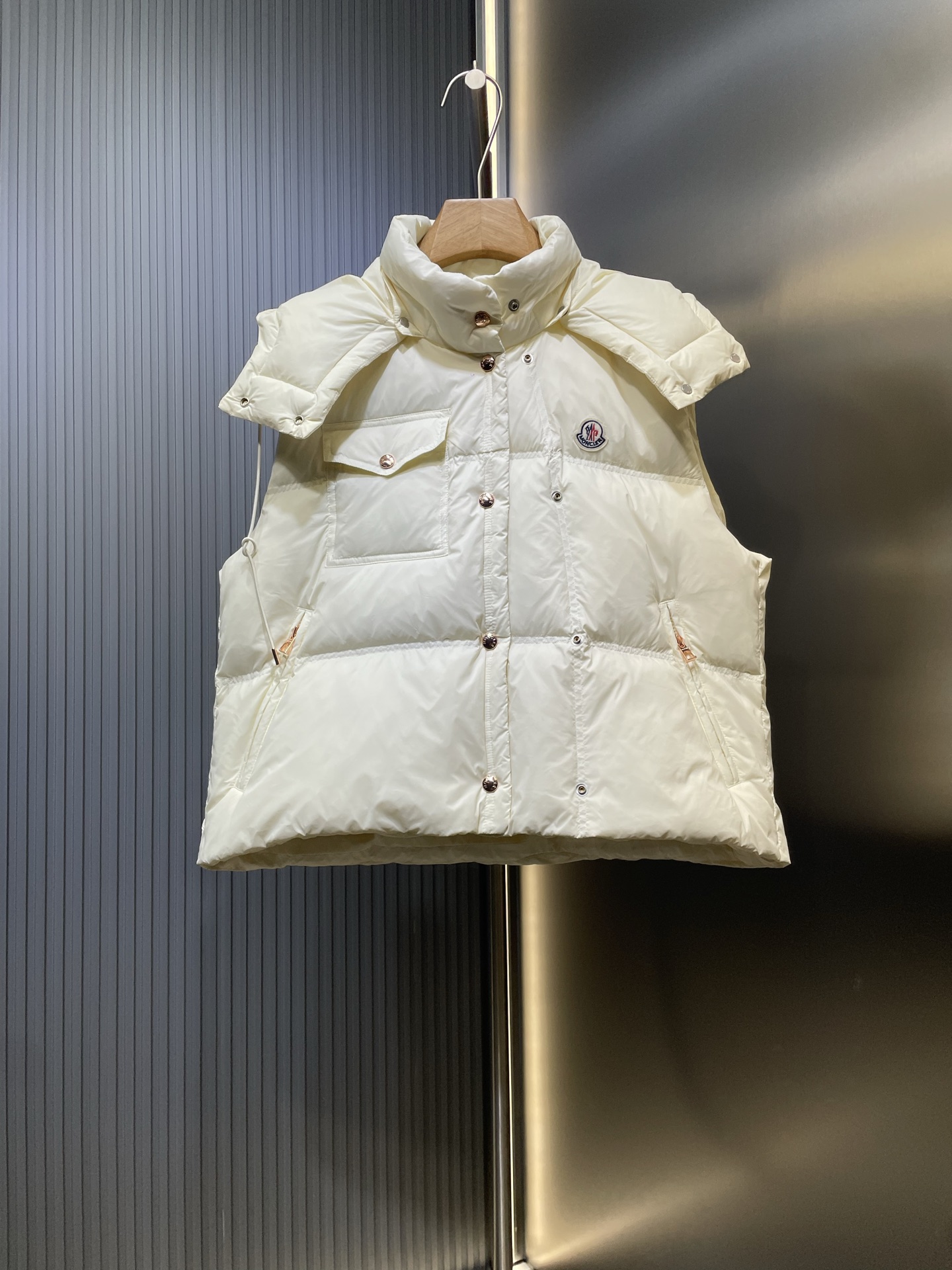 Moncler 몽클레어 몽클레르 탈부착 후드 패딩 베스트 조끼 의류