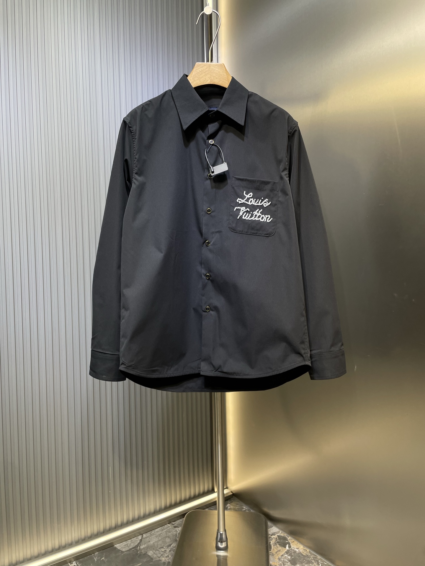 LOUIS VUITTON LV 루이비통 자수 비즈 셔츠 의류