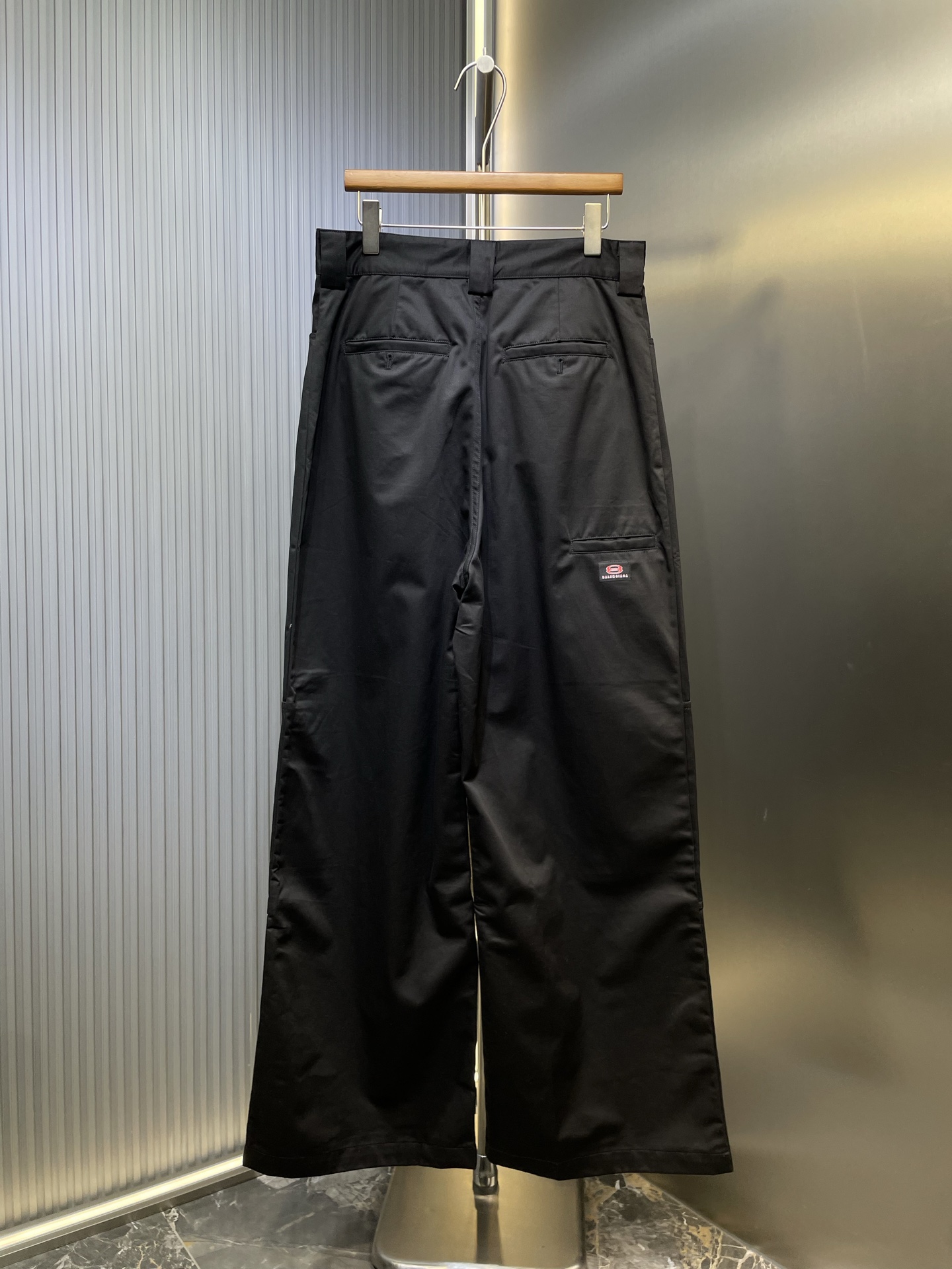 BALENCIAGA 발렌시아가 코튼 트윌 워크 팬츠 바지 의류