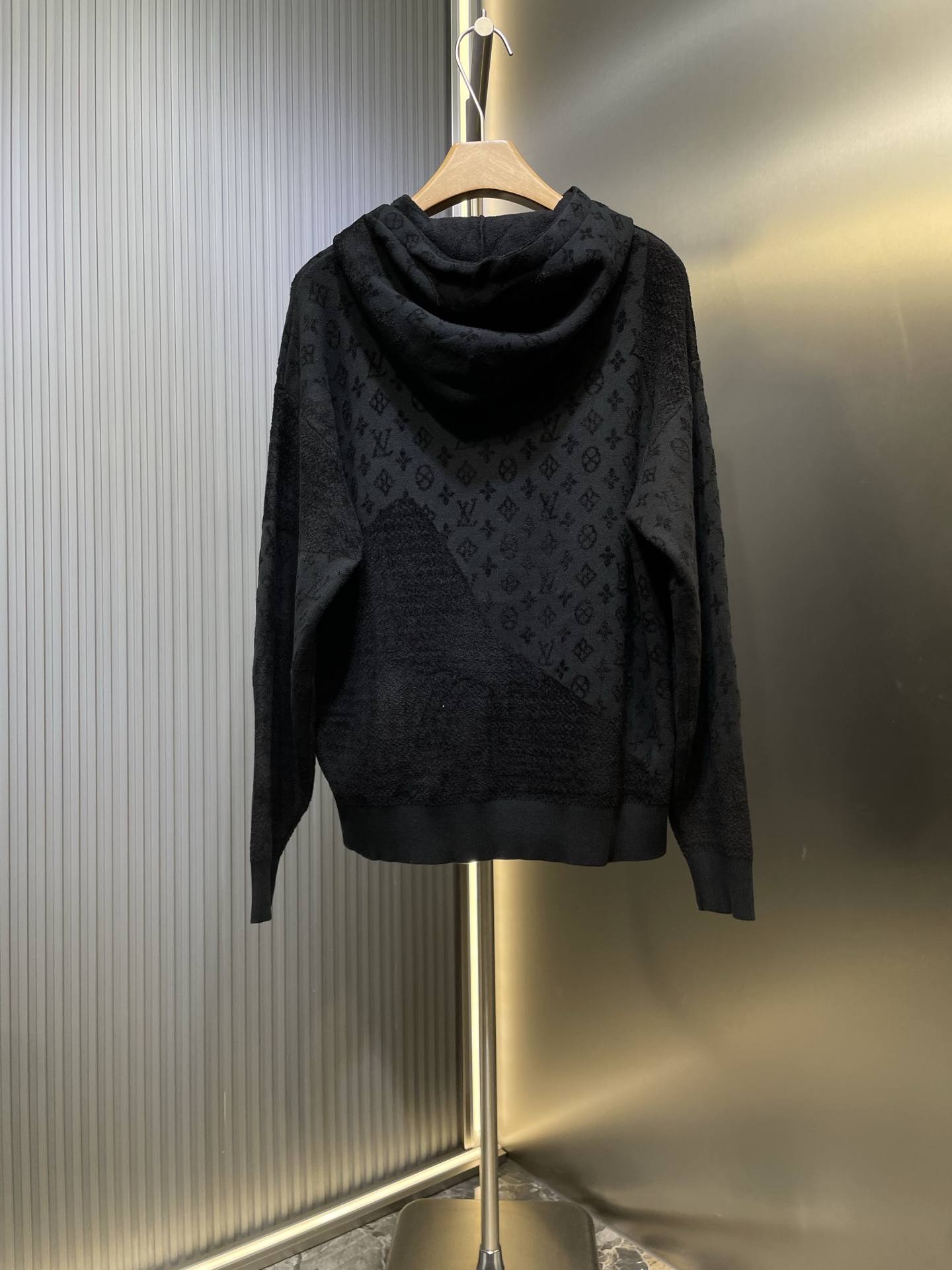 LOUIS VUITTON LV 루이비통 후드 니트 의류