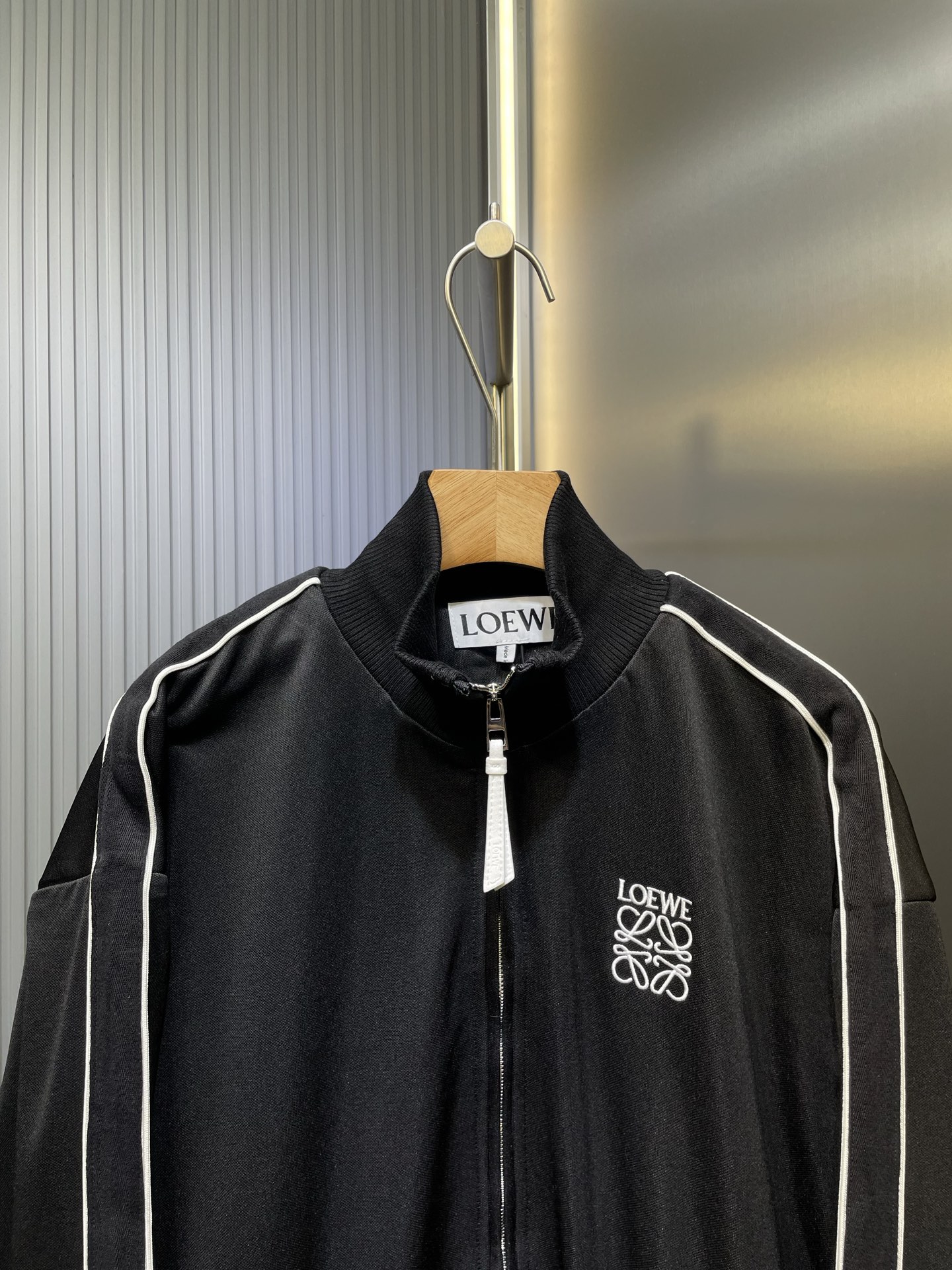 LOEWE 로에베 자수 지퍼 집업 자켓 재킷 의류