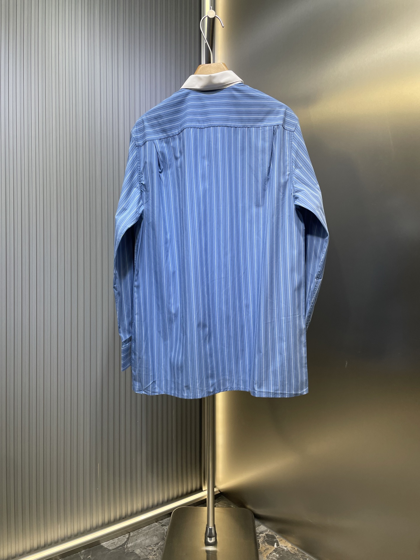 LOEWE 로에베 스트라이프 배색 셔츠 의류