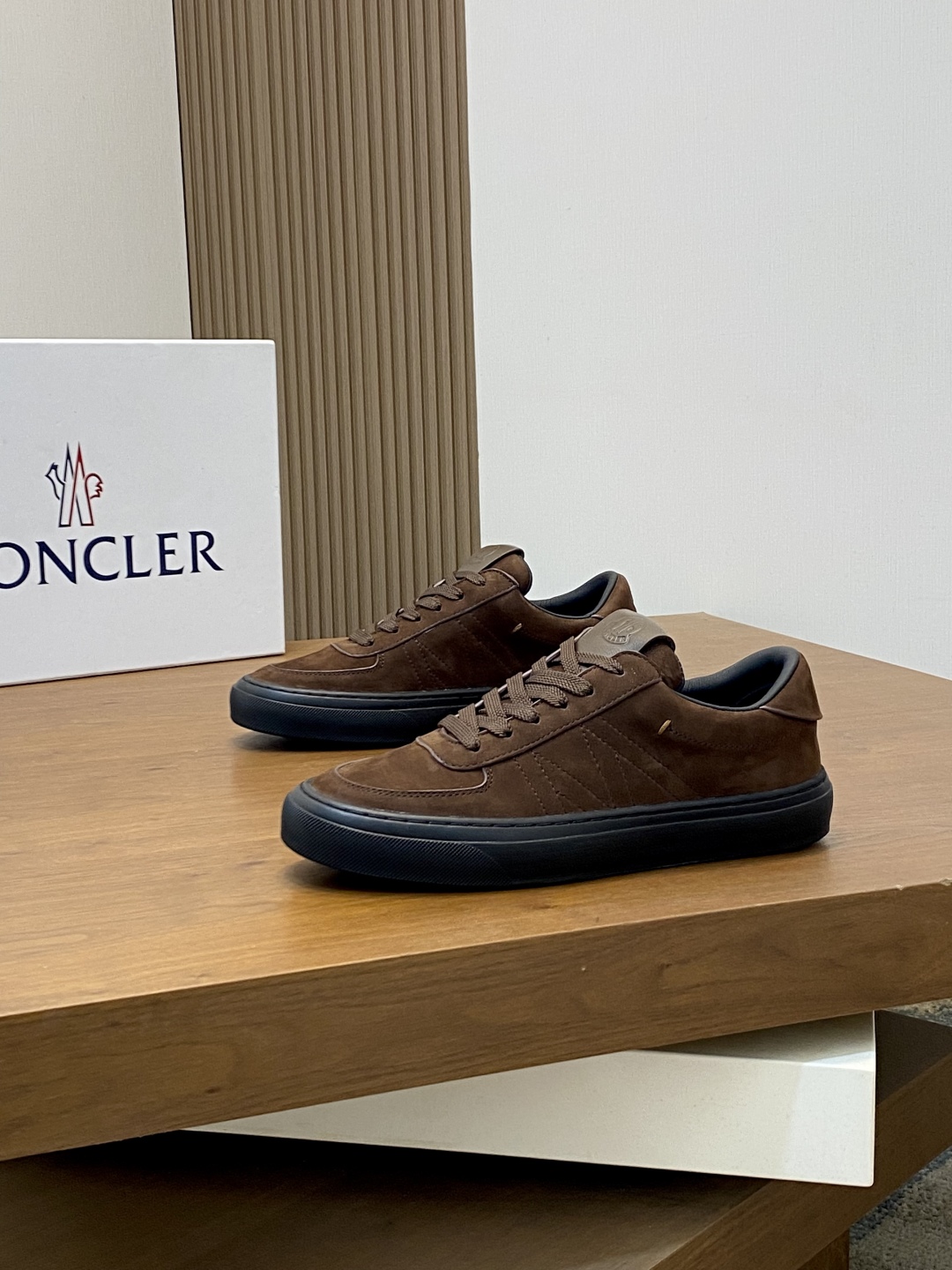 Moncler 몽클레어 몽클레르 남성 스니커즈 신발