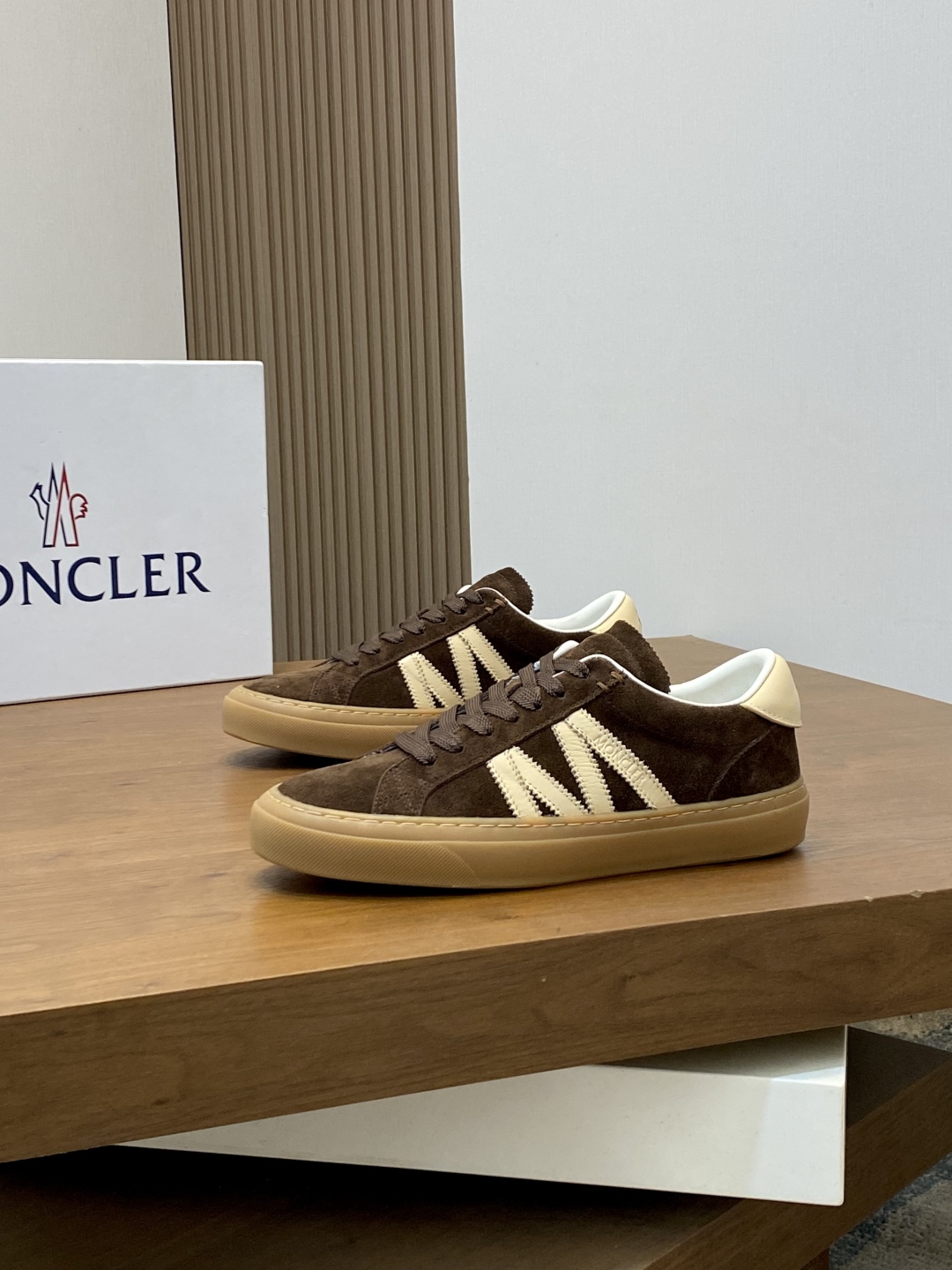 Moncler 몽클레어 몽클레르 남성 스니커즈 신발