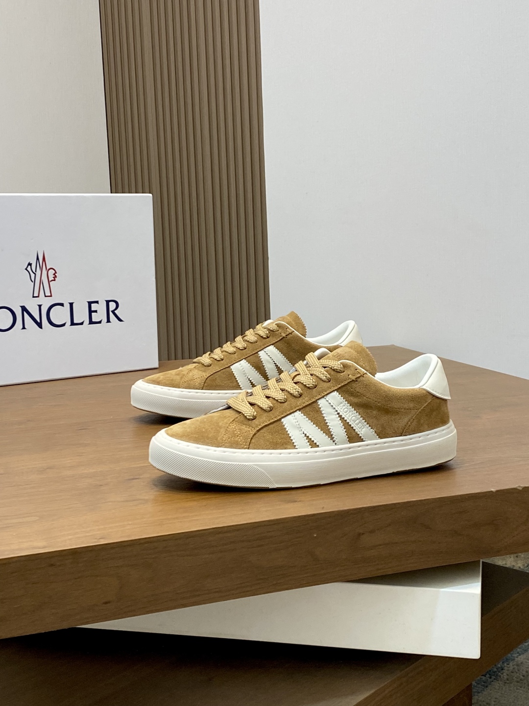 Moncler 몽클레어 몽클레르 남성 스니커즈 신발