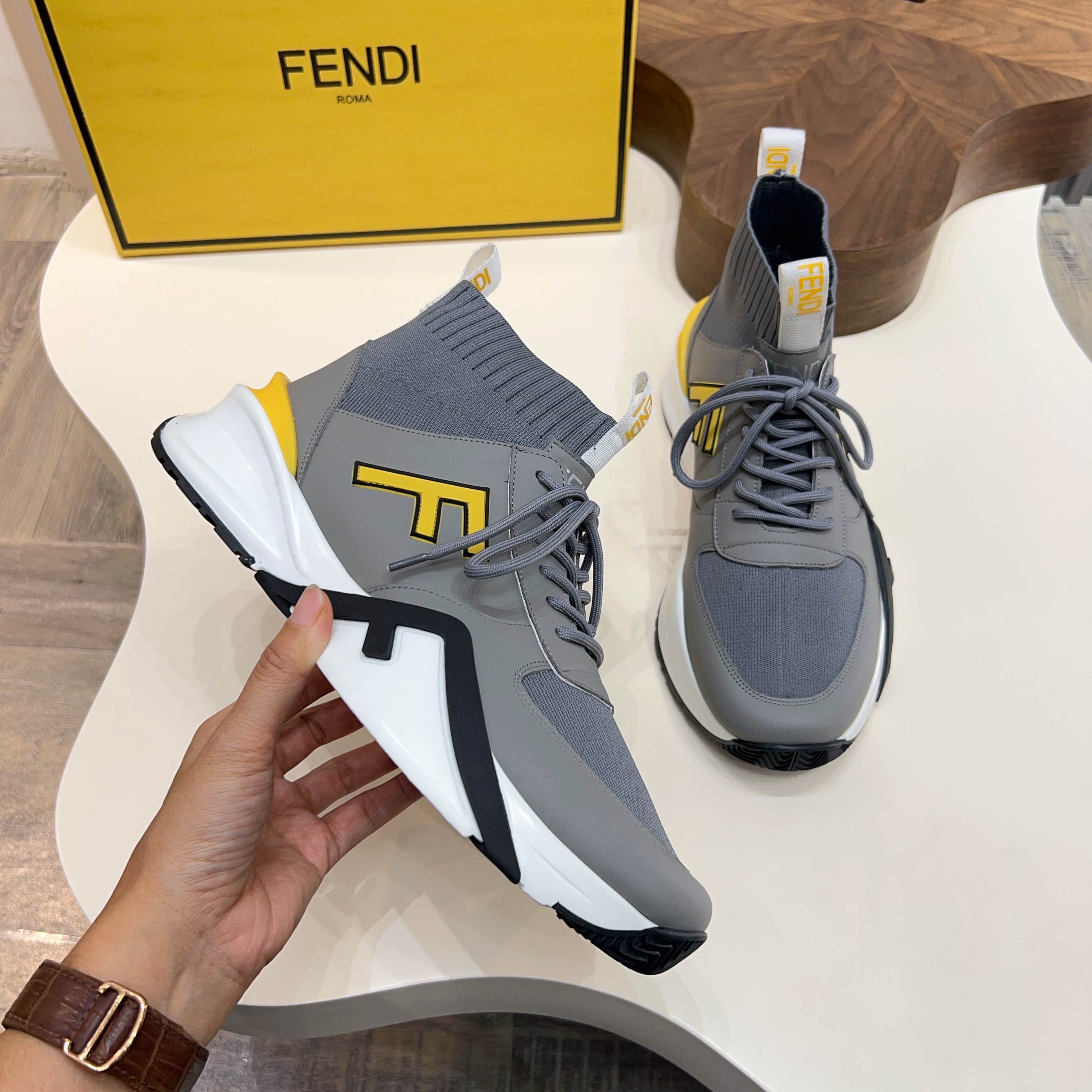 FENDI 펜디 남성 하이탑 스니커즈 신발