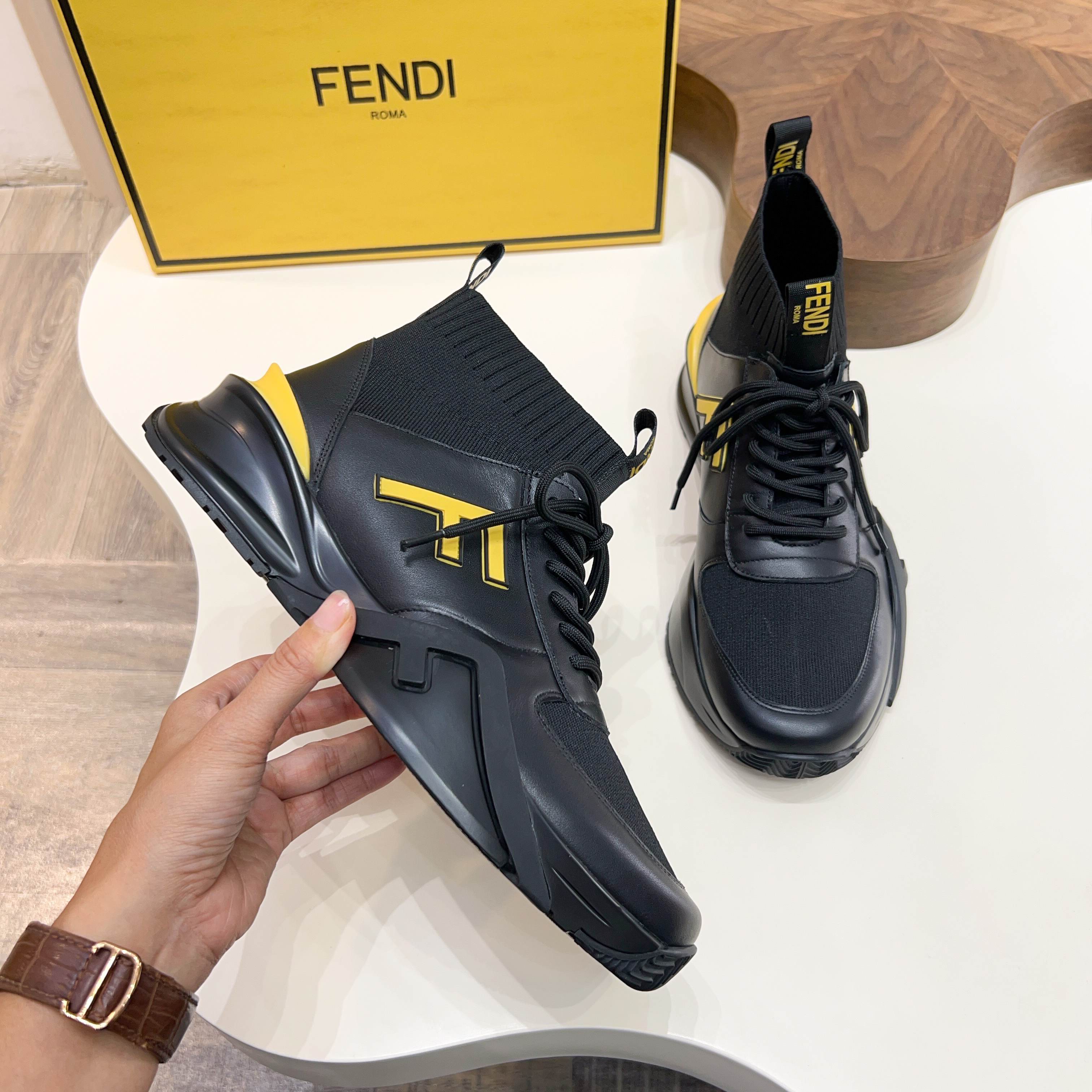 FENDI 펜디 남성 하이탑 스니커즈 신발