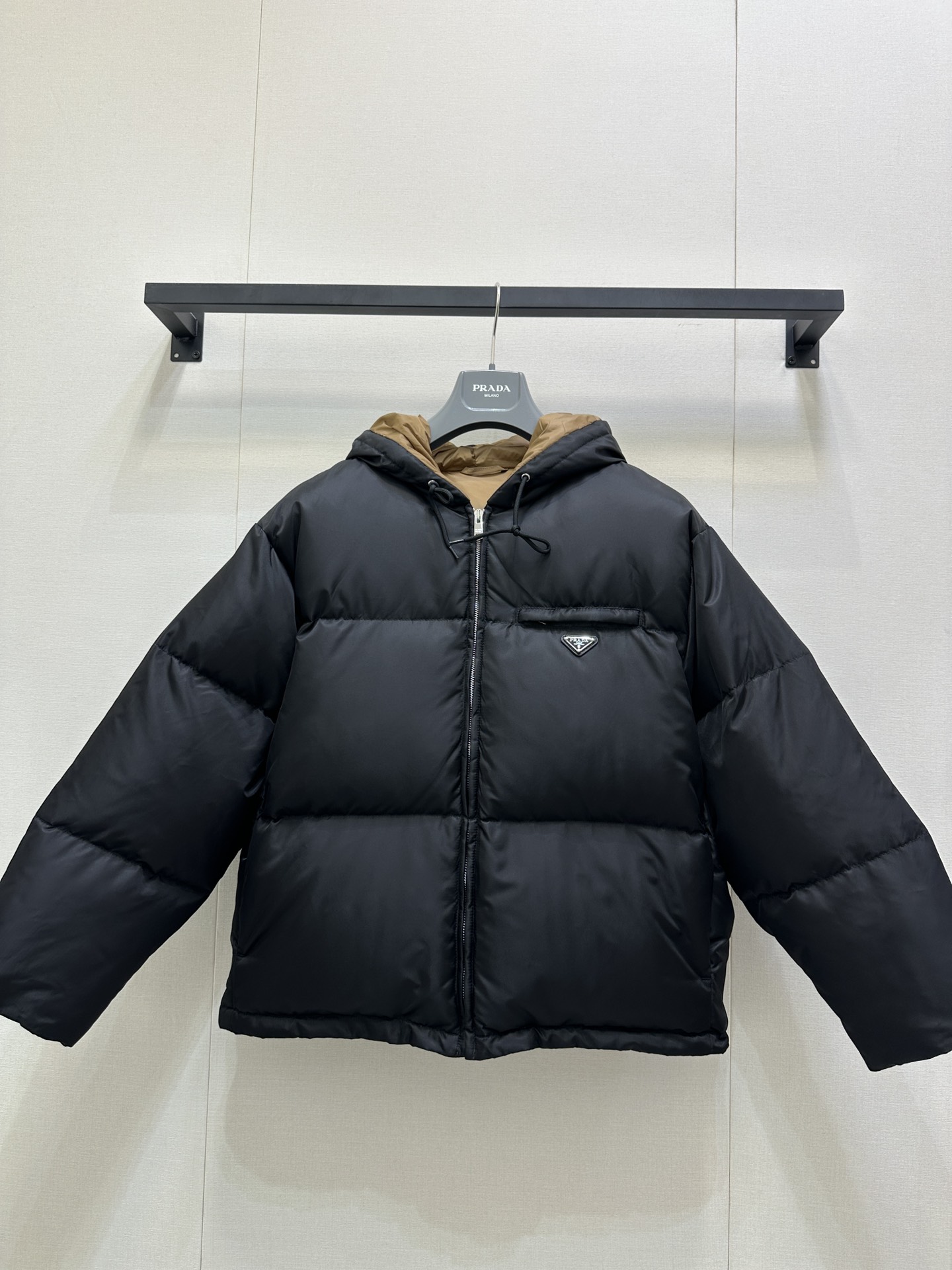 Prada 프라다 나일론 삼각 로고 패딩 재킷 자켓 의류