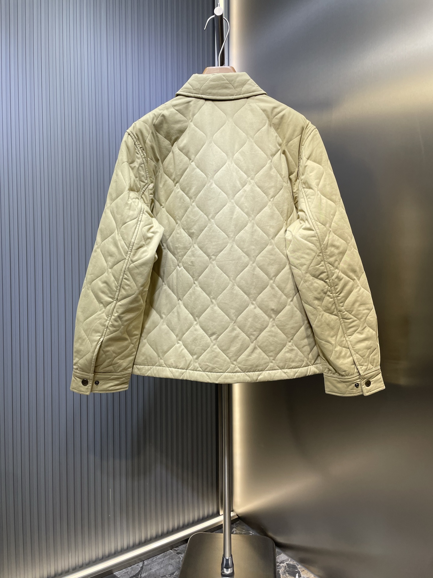 BURBERRY 버버리 퀼팅 가버딘 셔츠형 재킷 자켓 의류
