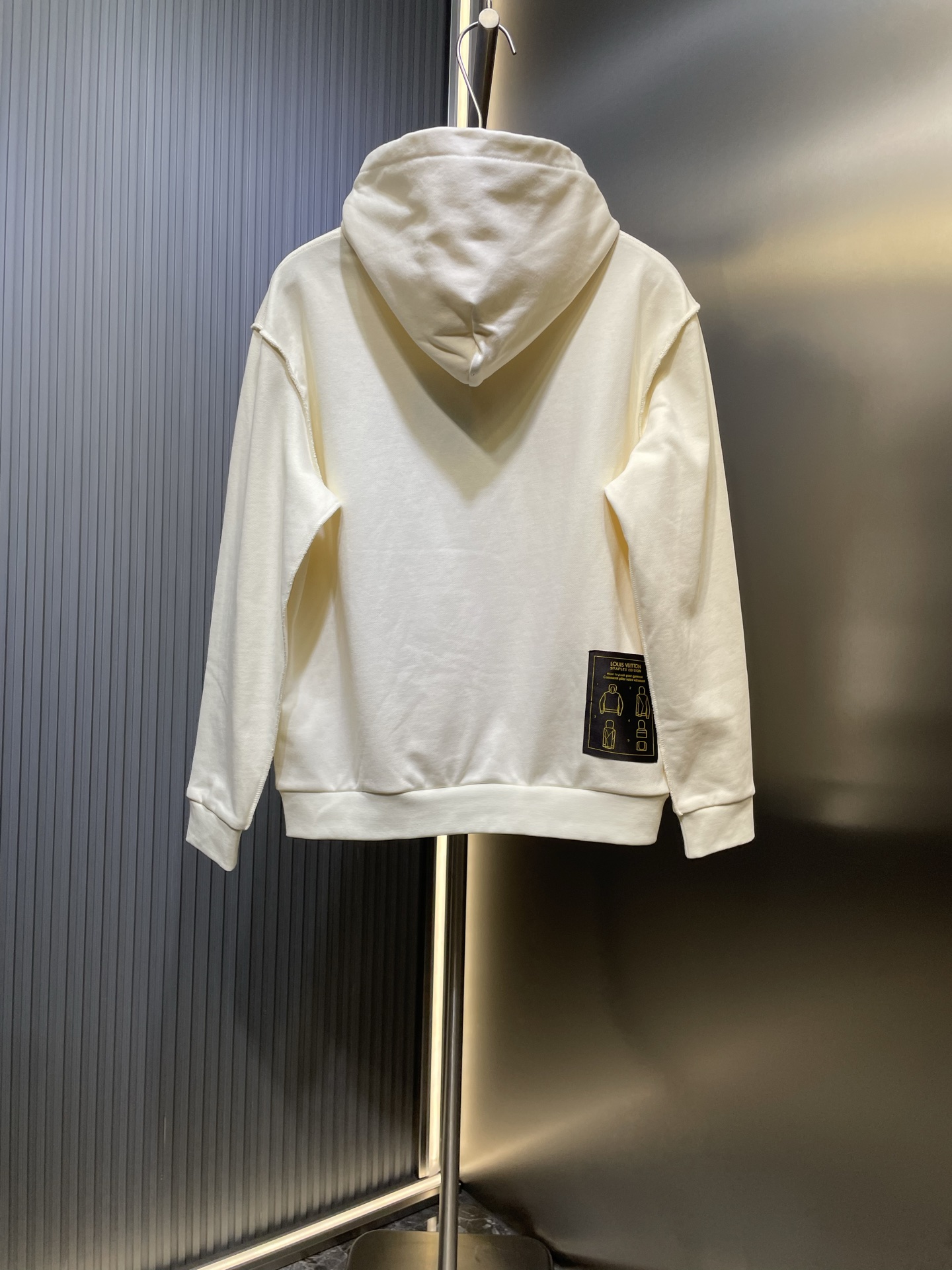 Louis Vuitton LV 루이비통 솔리드 컬러 풀오버 후드티 의류