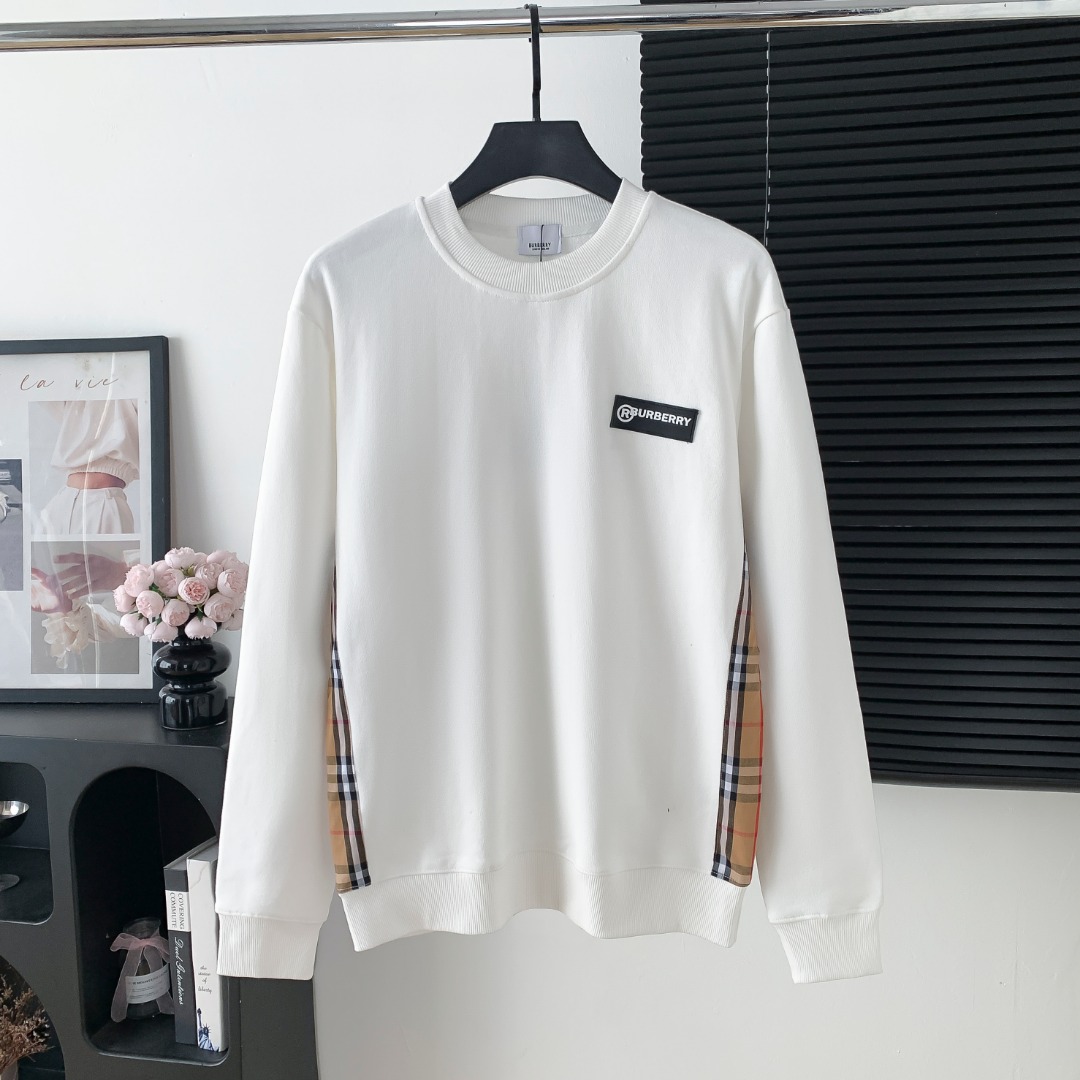 Burberry 버버리 로고 패치 맨투맨 티셔츠 의류