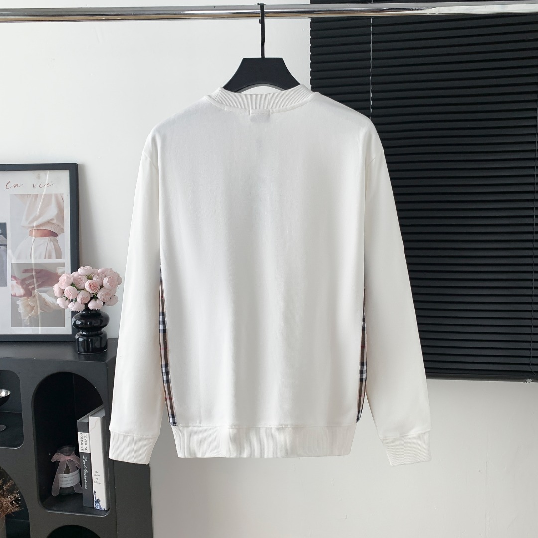 Burberry 버버리 로고 패치 맨투맨 티셔츠 의류