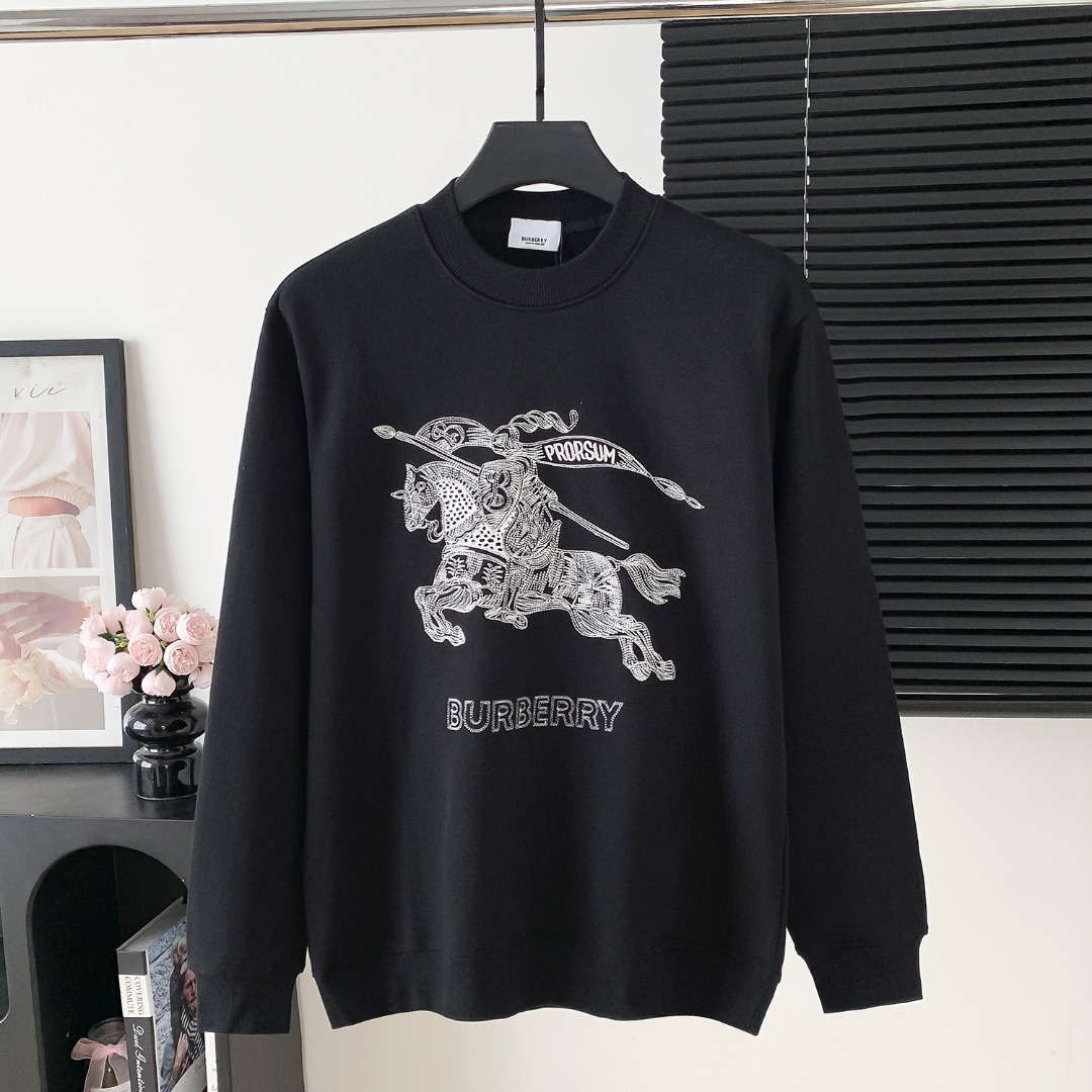 Burberry 버버리 자수 로고 라운드넥 맨투맨 티셔츠 의류