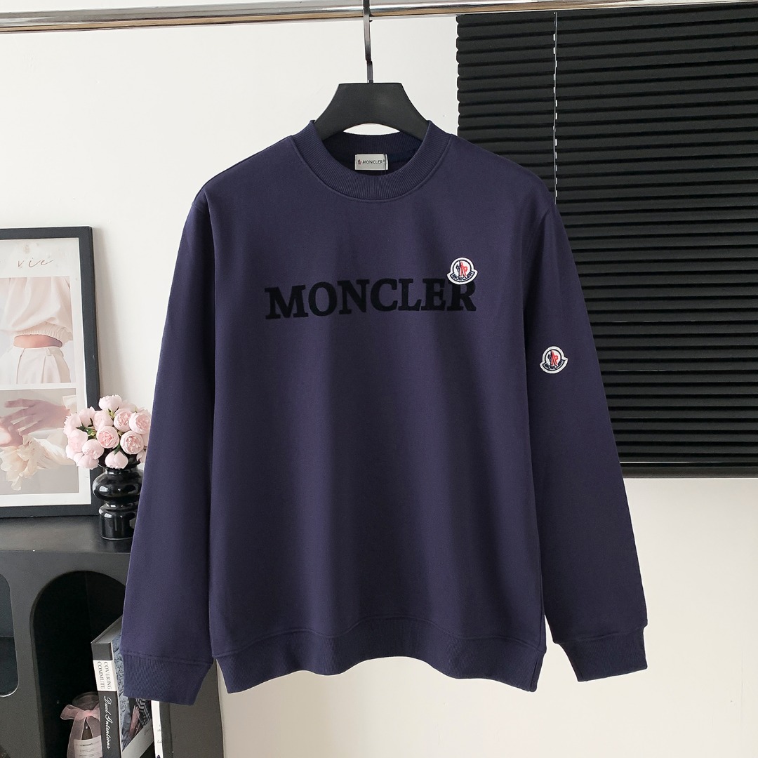 Moncler 몽클레르 몽클레어 플러시 레터링 라운드넥 맨투맨 티셔츠 의류