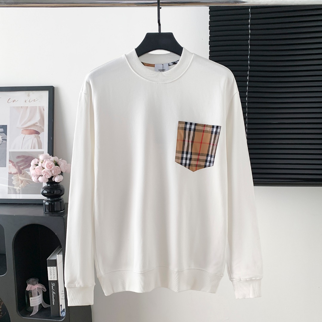 Burberry 버버리 대형 로고 포켓 라운드넥 맨투맨 티셔츠 의류