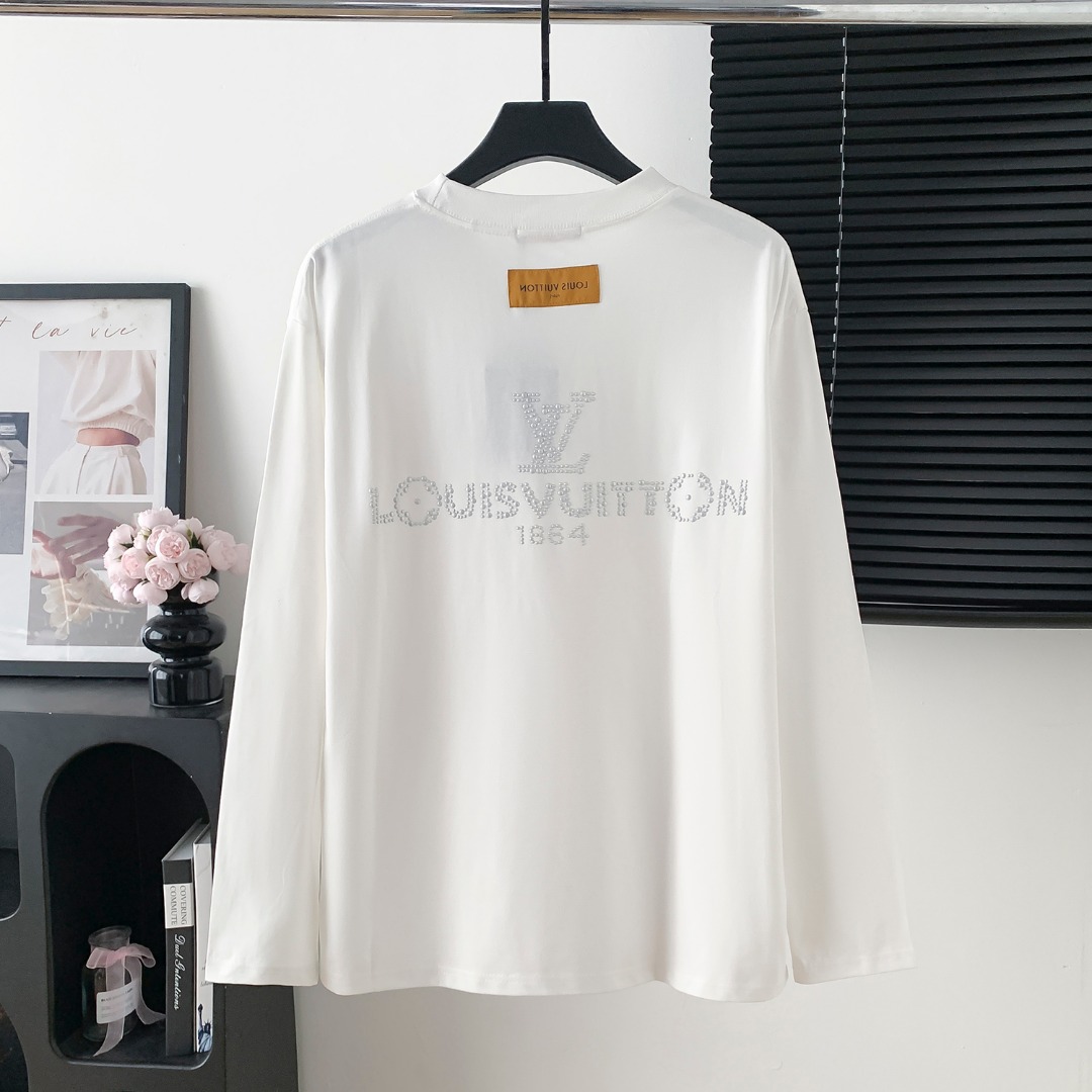 LV 루이비통 원형 로고 스팽글 레터링 긴팔 티셔츠 의류
