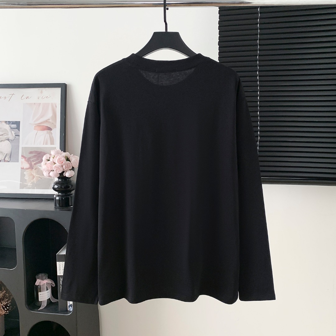 Dior CD 디올 뱀띠 스팽글 레터링 긴팔 티셔츠 의류