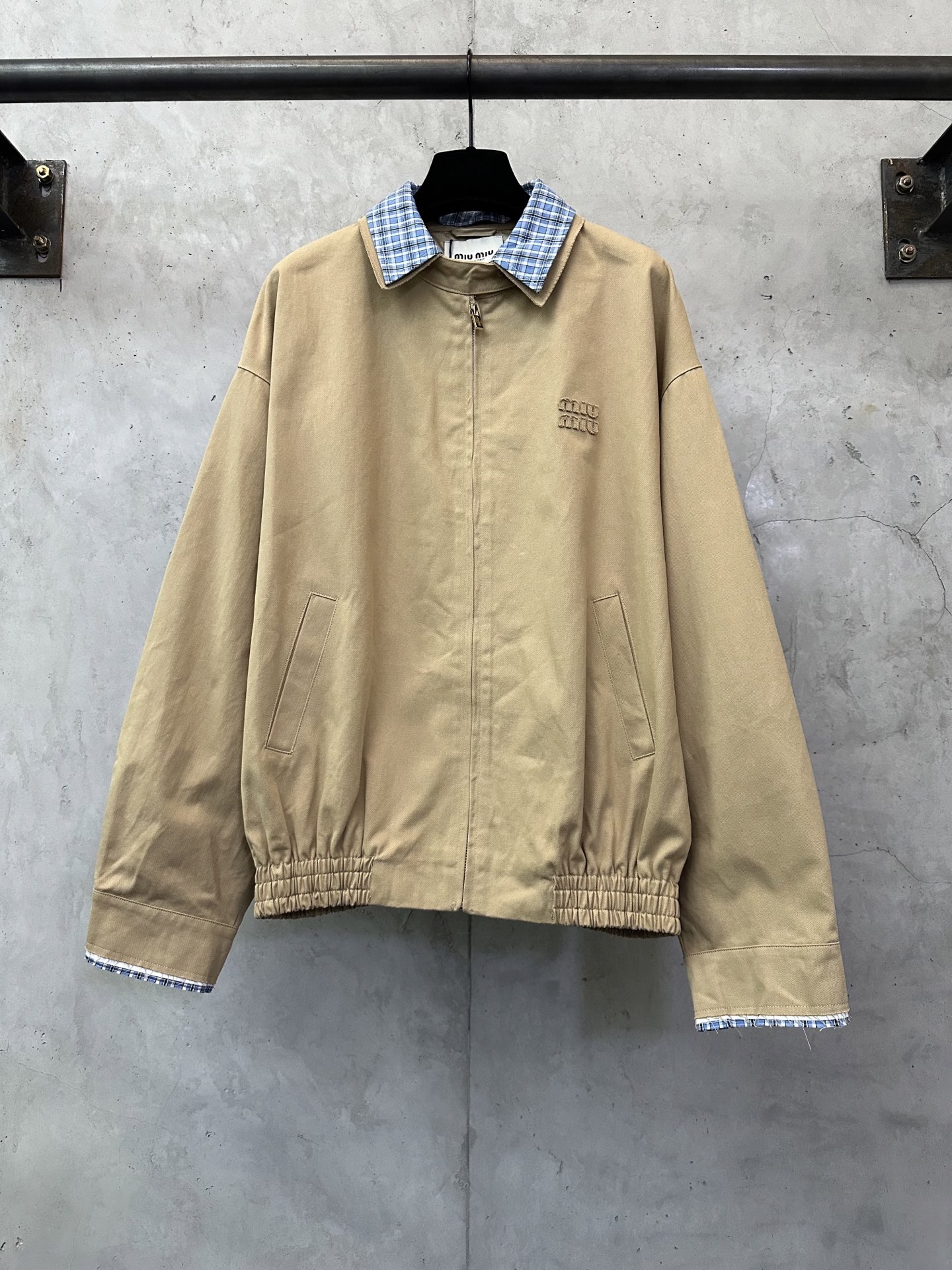 MIUMIU 미우미우 체크 배색 지퍼 롱슬리브 재킷 자켓 의류