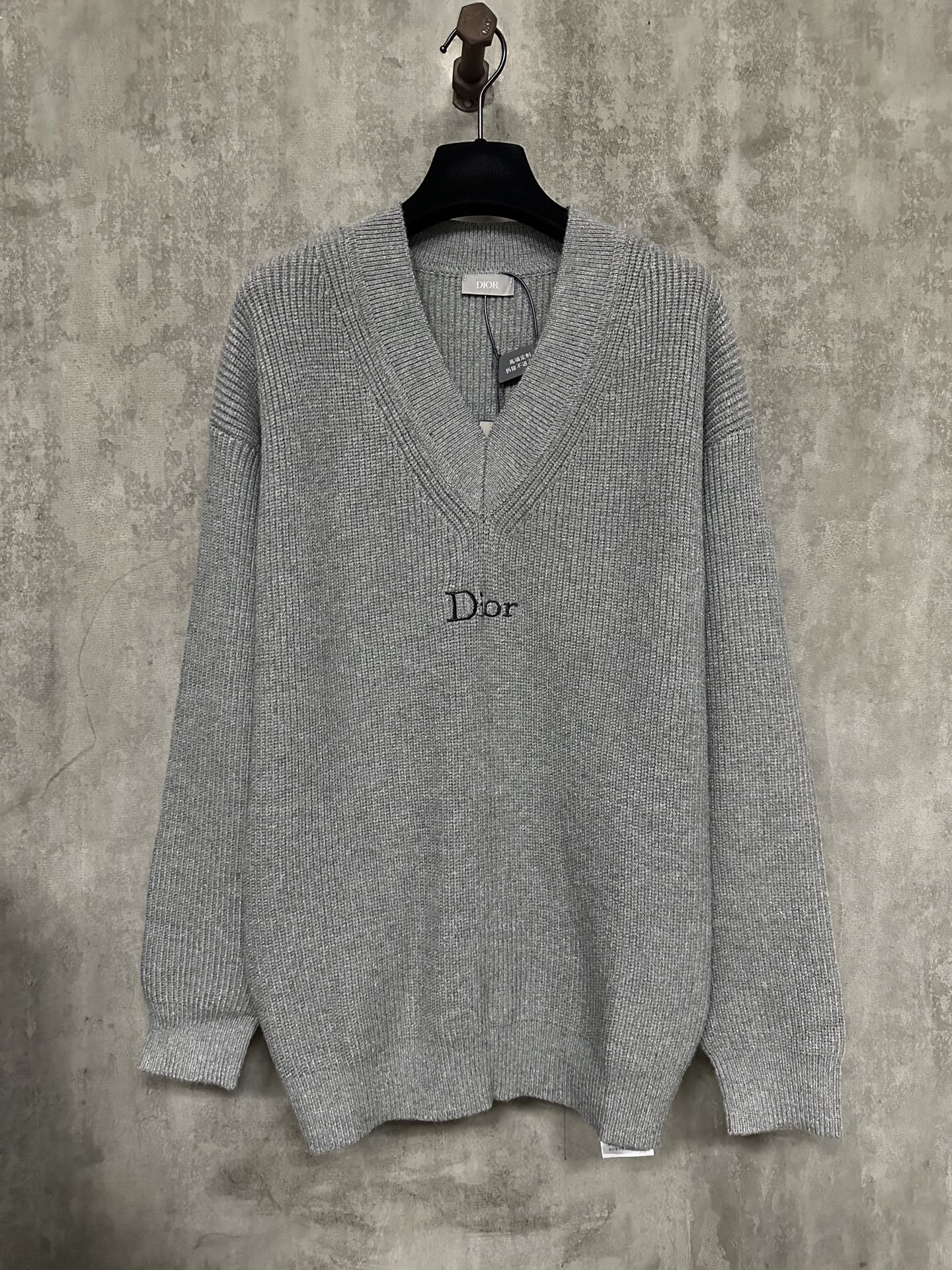 DIOR CD 디올자수 V넥 울 긴팔 니트 의류