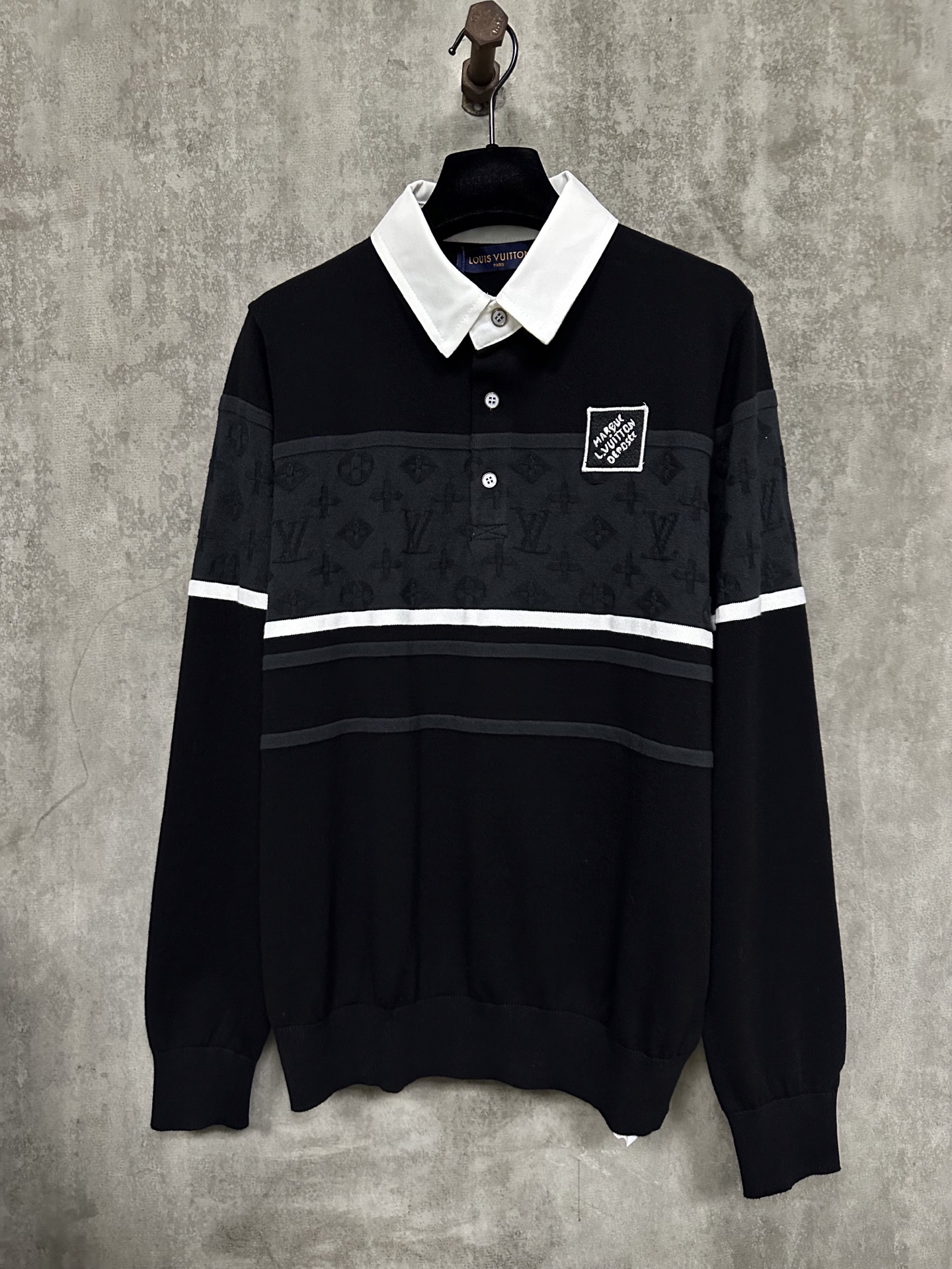 LOUIS VUITTON LV 루이비통 자카드 카라 롱슬리브 폴로 긴팔 티셔츠 의류
