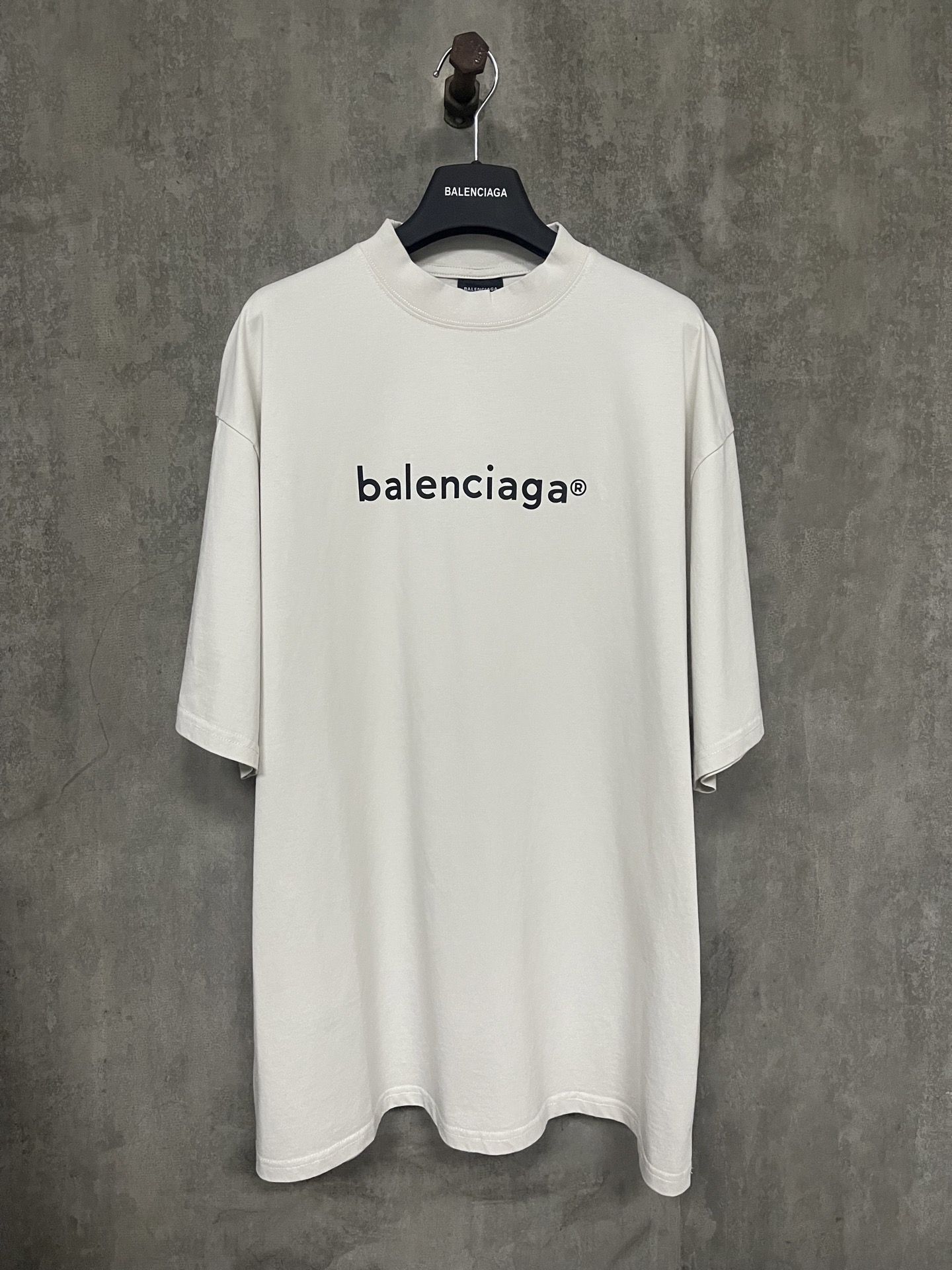 Balenciaga 발렌시아가 클래식 소형 로고 반팔 티셔츠 의류