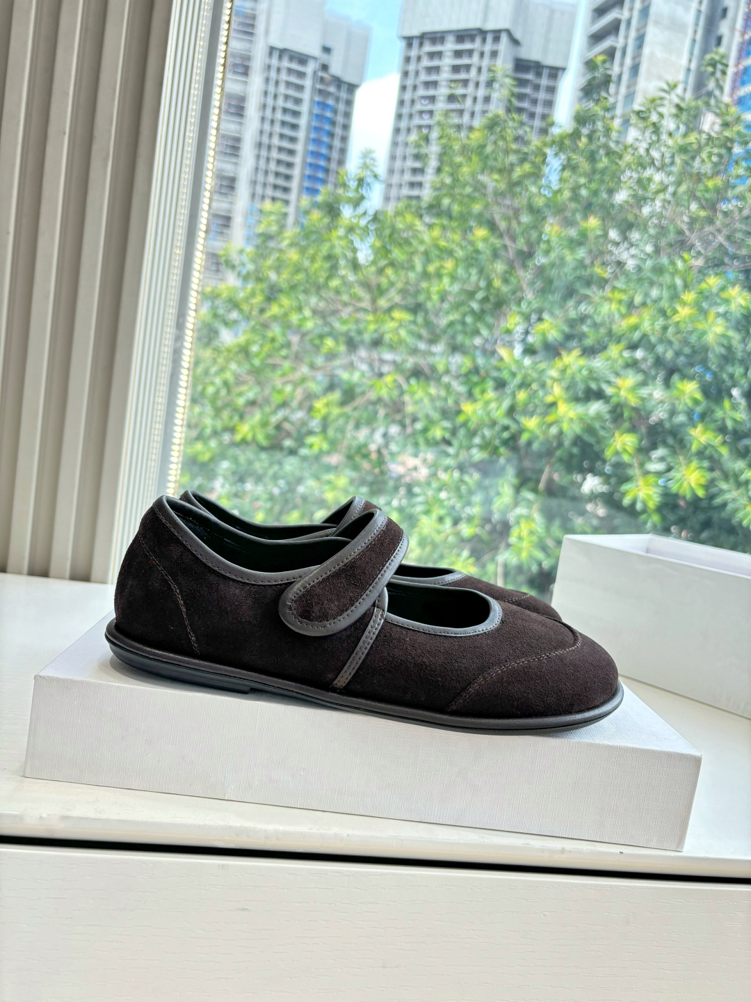 The Row 더 로우 플랫 슈즈 / 댄스 슈즈 / 그레이니 플랫 단화 신발