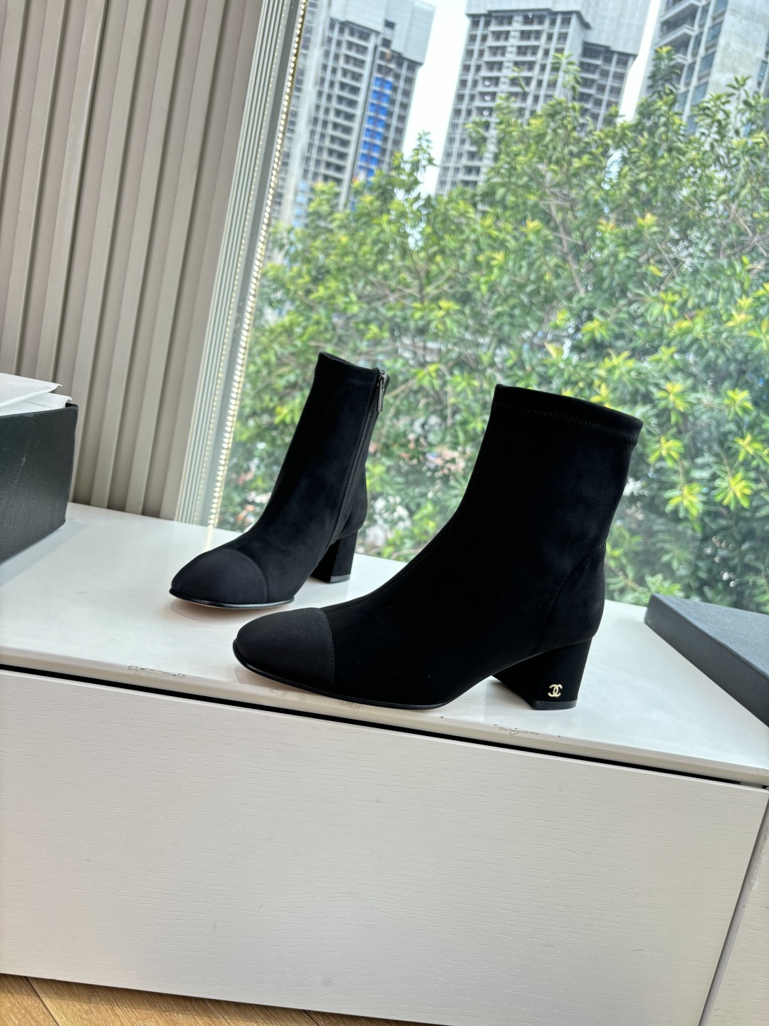 CHANEL 샤넬 첼시 부츠 / 라이더 부츠 / 마틴 부츠 신발