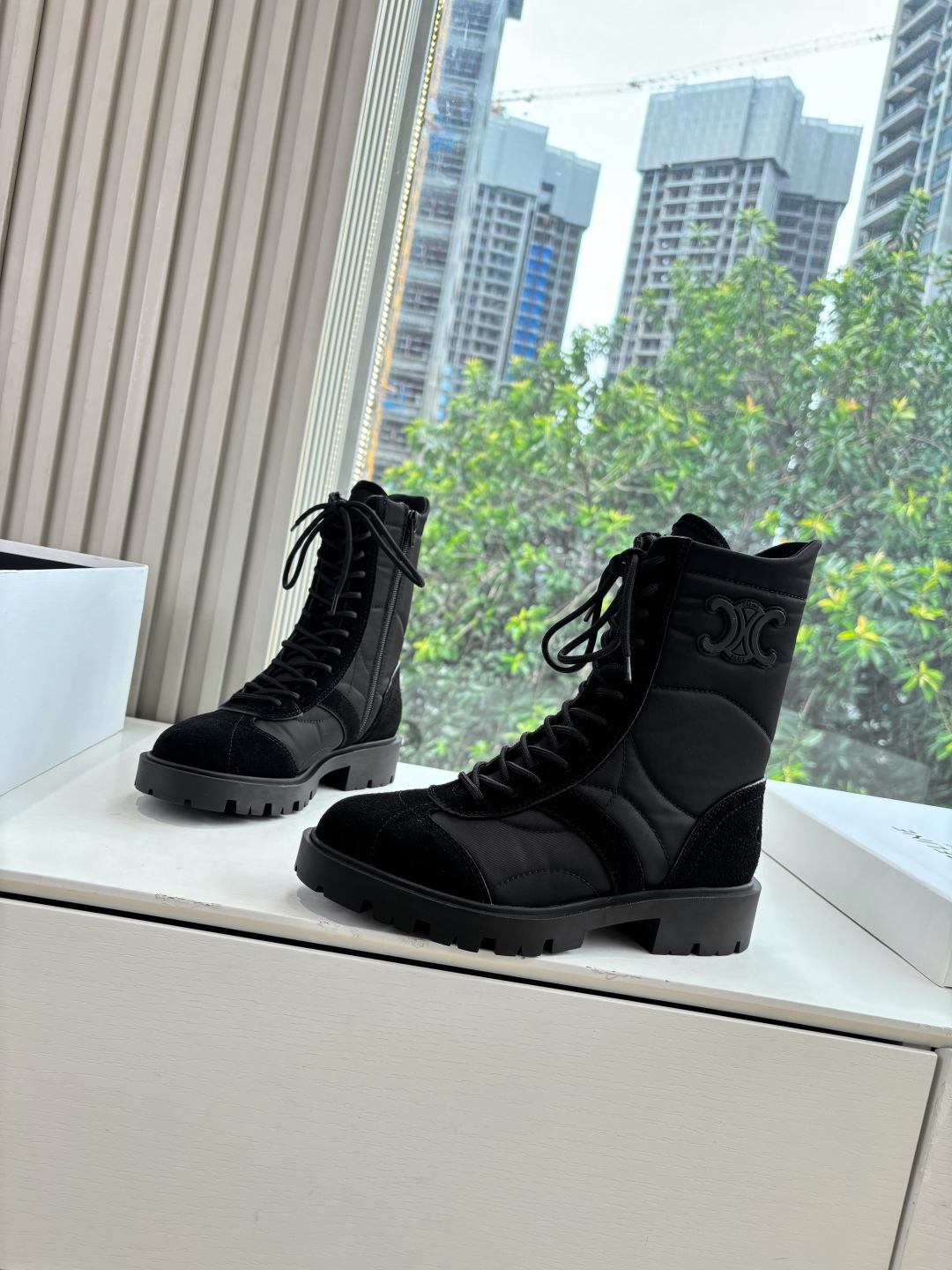 CELINE 셀린느 마가렛 단화 부츠 / 마틴 부츠 신발