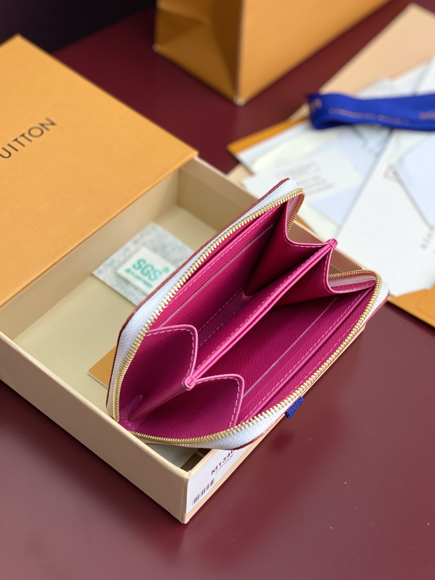 LV × TM 루이비통 화이트 컬러 동전지갑 카드지갑 지갑