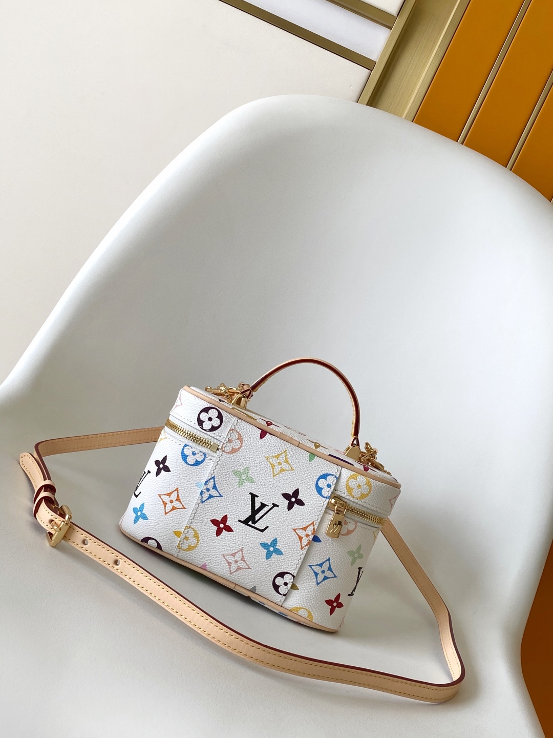 LV × TM Vanity Pouch 루이비통 파우치 가방