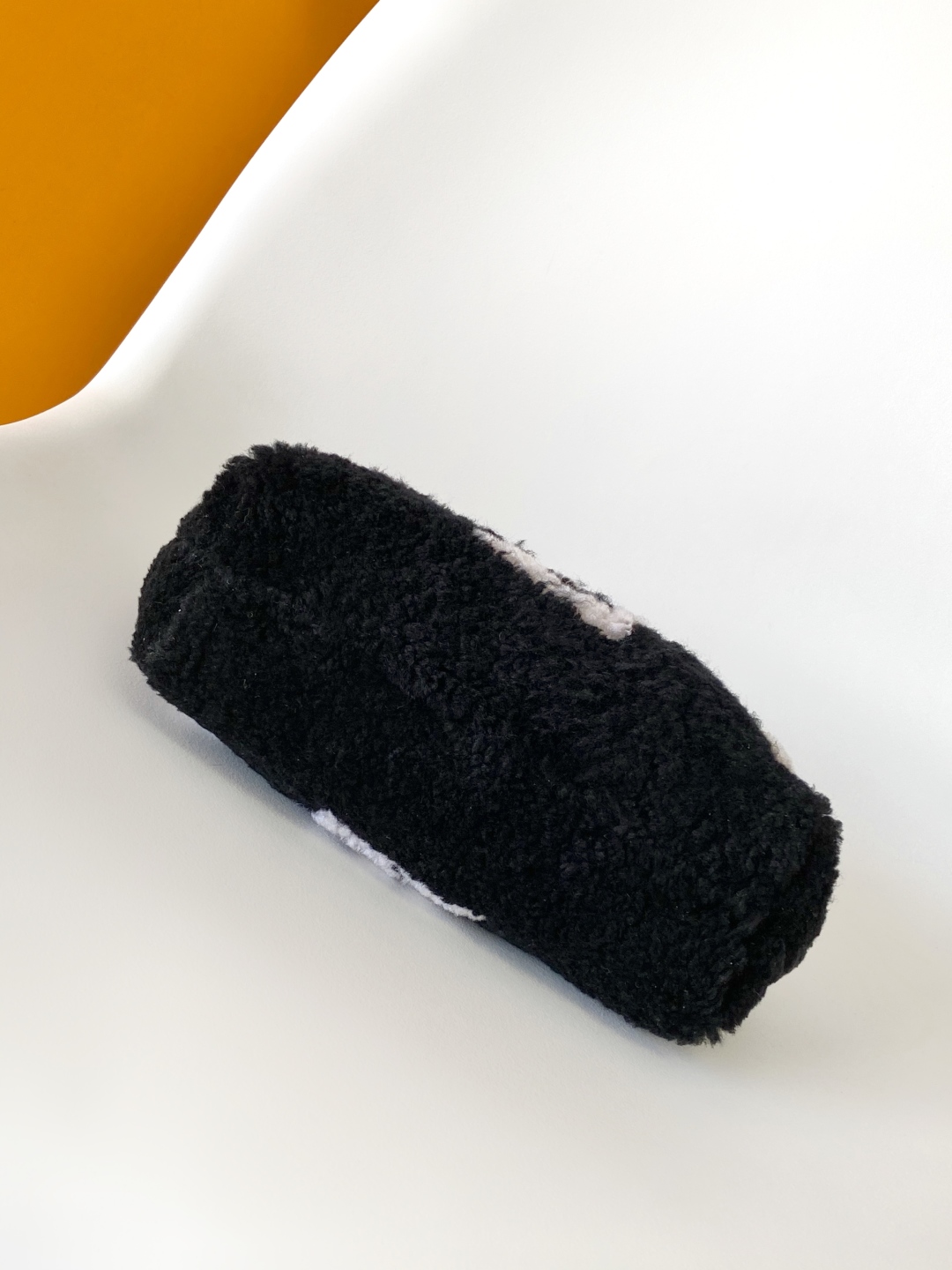 LV Ski Hills Pochette 루이비통 파우치백 숄더백 가방