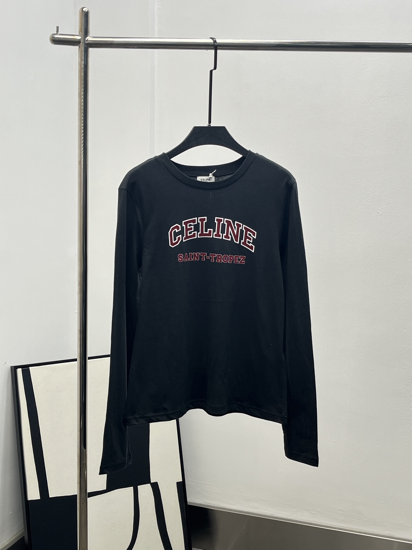 Celine 셀린느 레터링 라운드넥 긴팔 티셔츠 의류