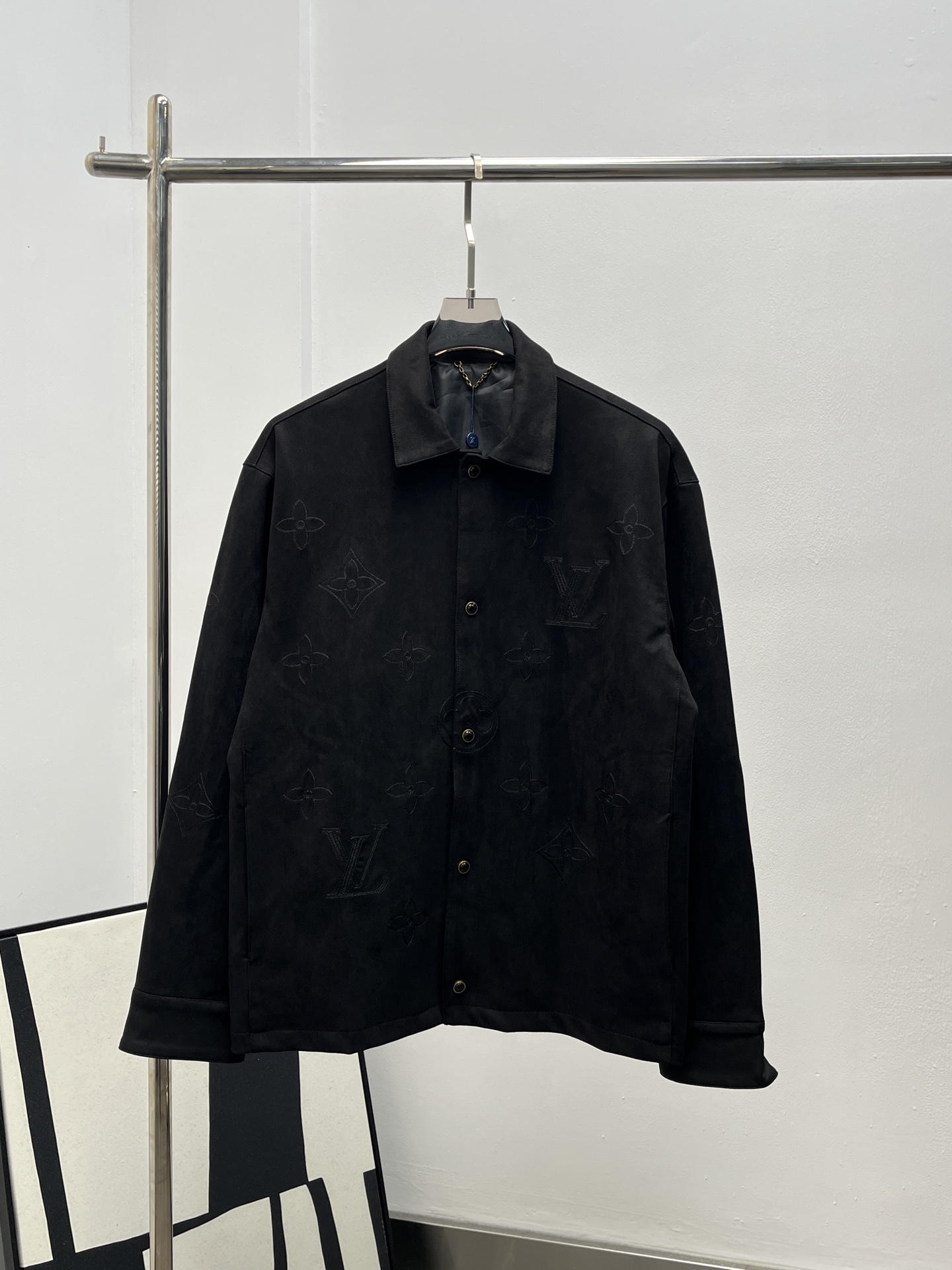 LV 루이비통 자수 스웨이드 가죽 셔츠형 재킷 자켓 의류