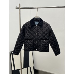 PRADA 프라다 하이퀄리티 스퀘어넥 체크 숏 패딩 자켓 재킷 의류